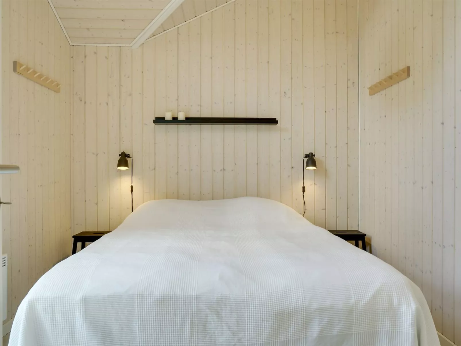 "Cate" - 150m from the sea-Binnen