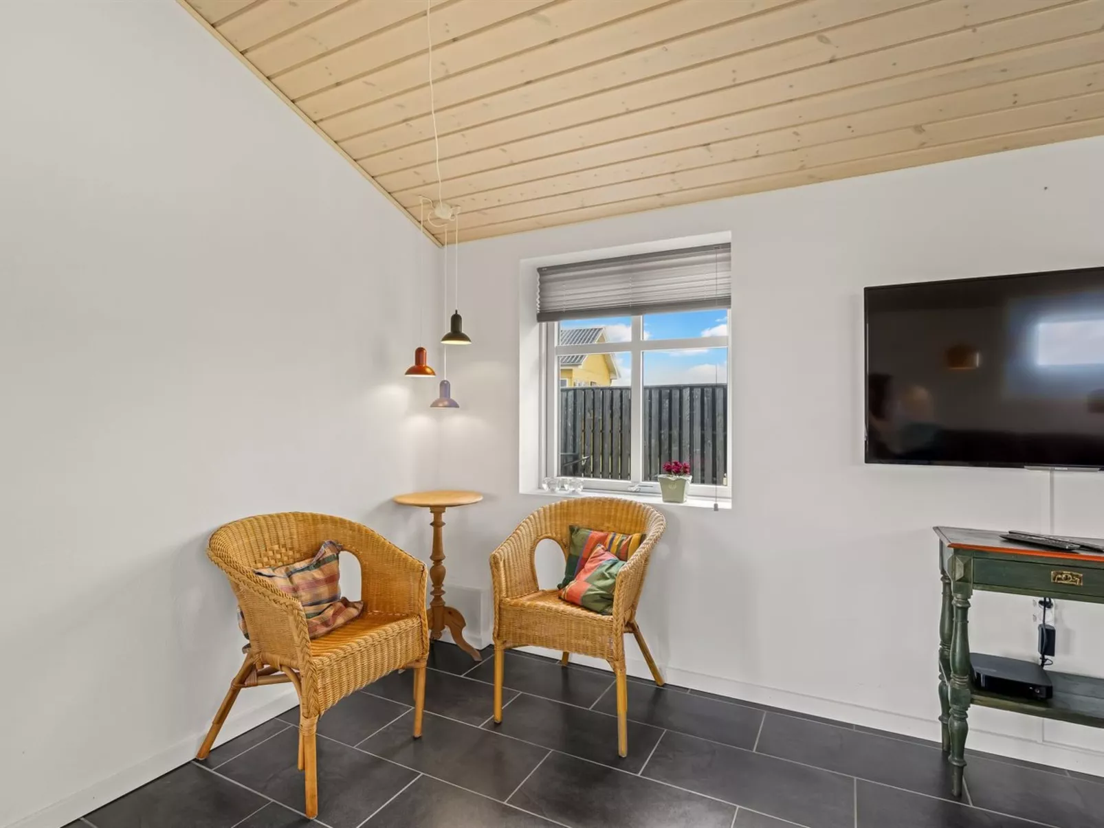 "Fabio" - 450m from the sea-Binnen