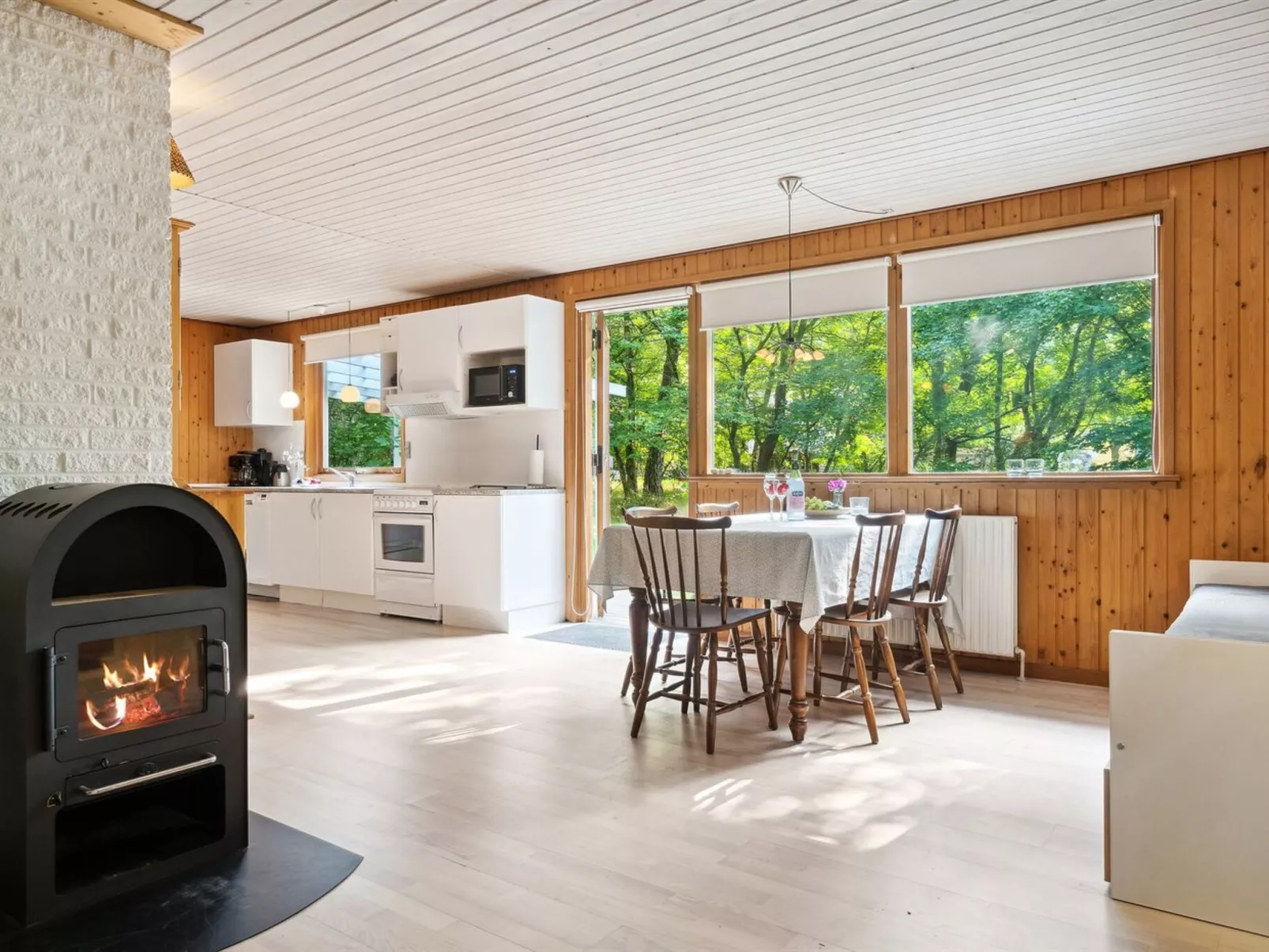 "Joske" - 250m from the sea-Binnen