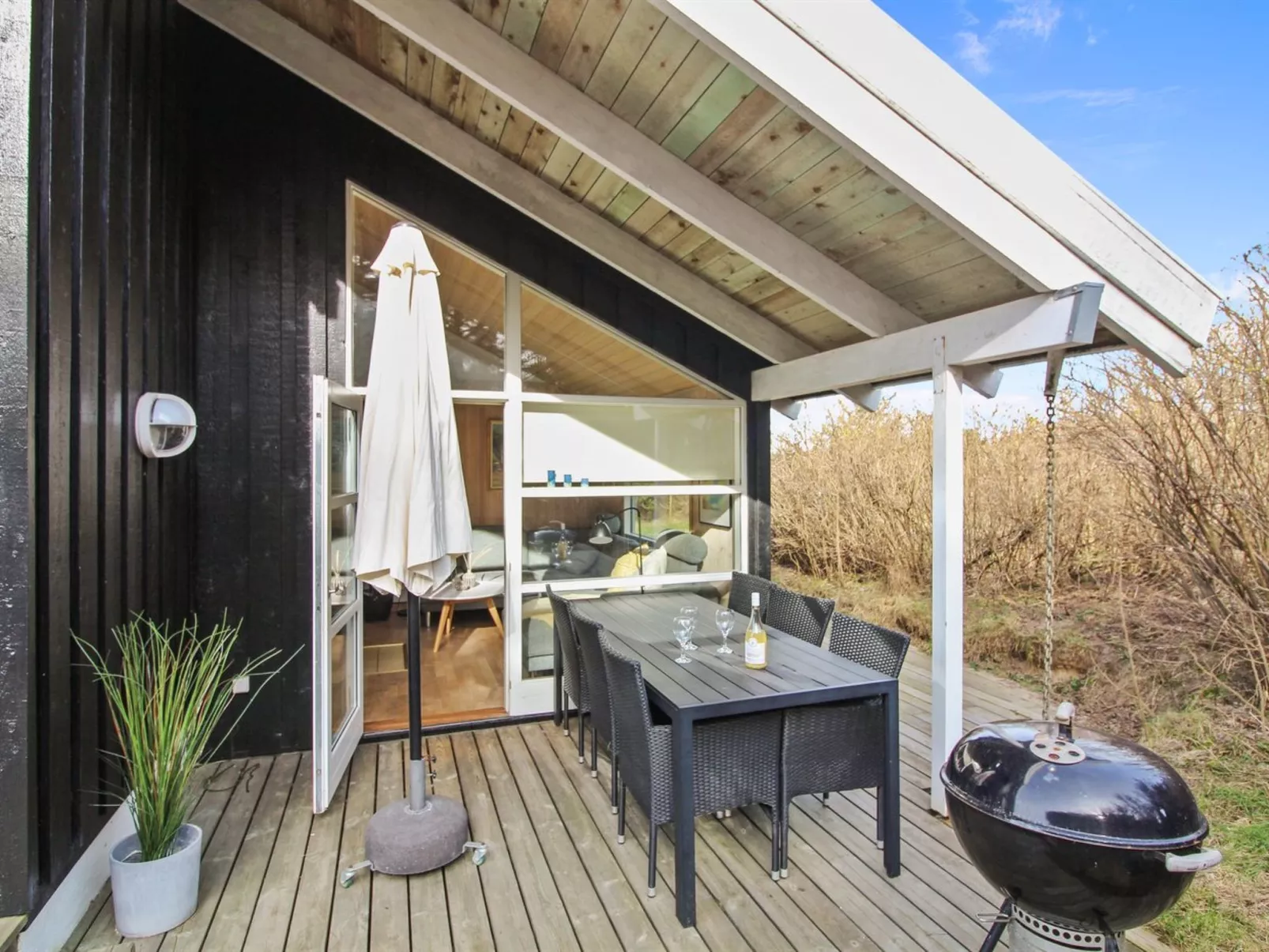 "Ømod" - 300m from the sea-Buiten