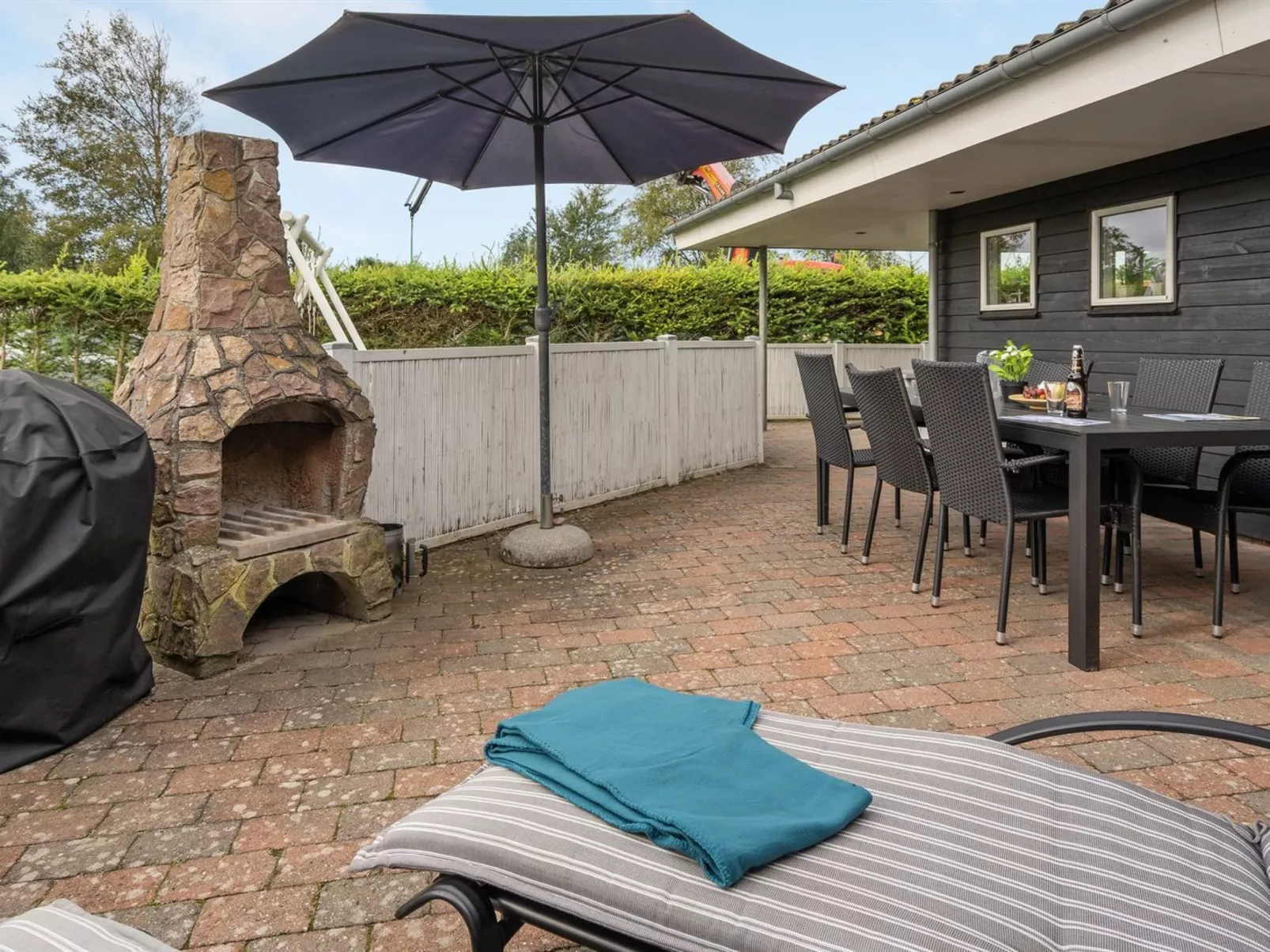 "Gull" - 150m from the sea-Buiten