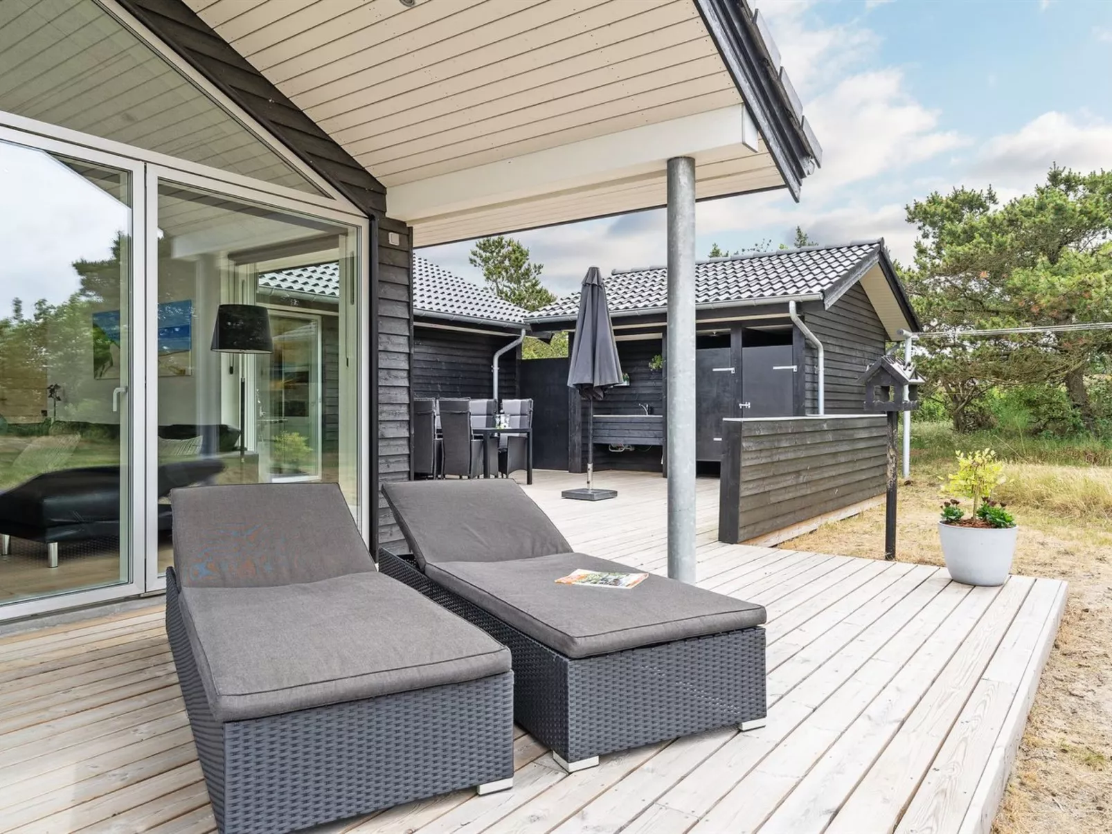 "Fenno" - 900m from the sea-Buiten