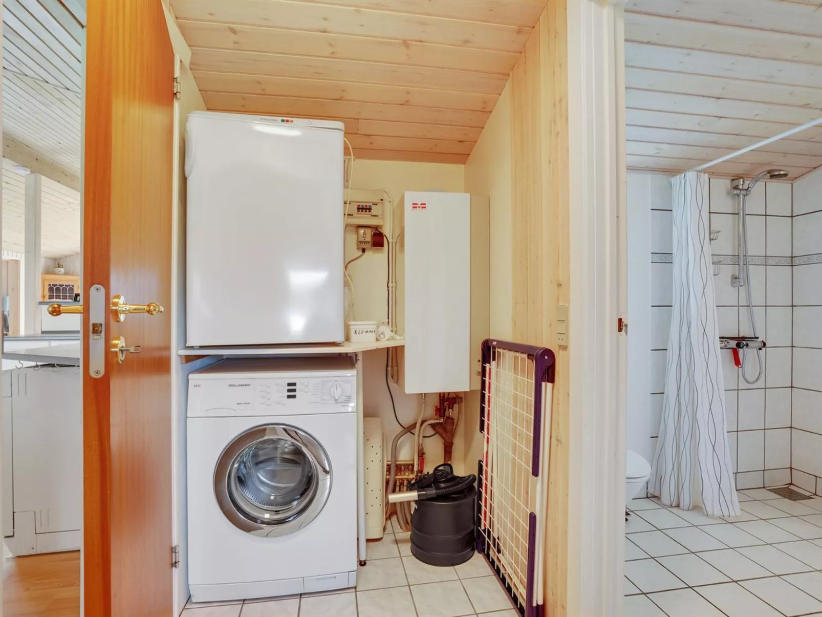 "Hope" - 350m to the fjord-Binnen