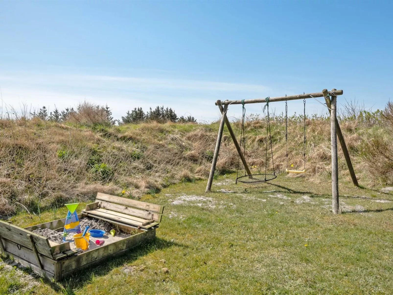 "Wulfhild" - 800m from the sea-Buiten