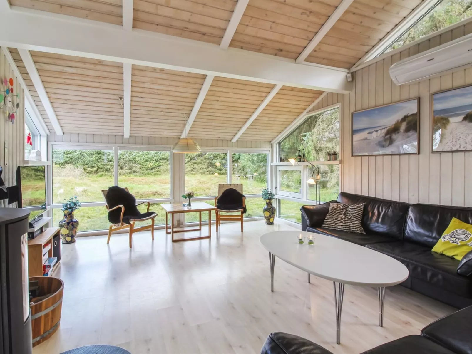 "Immi" - 1.5km from the sea-Binnen