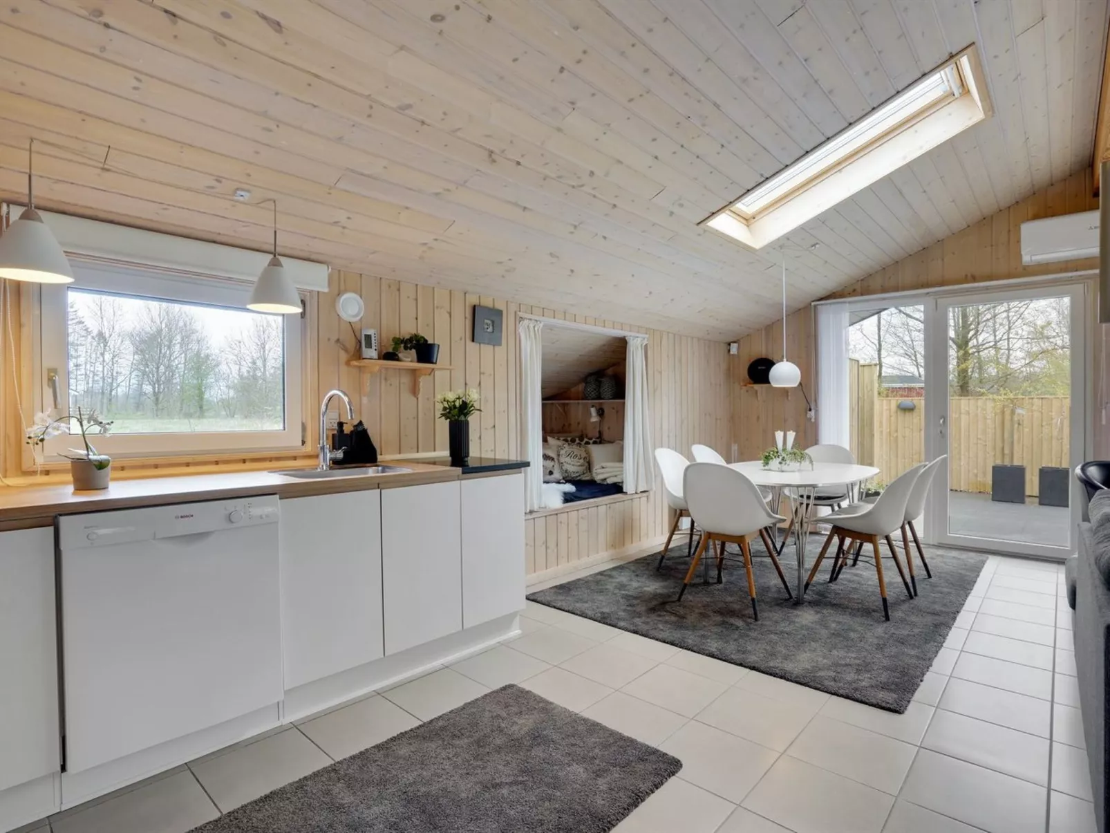 "Kea" - 30km from the sea-Binnen