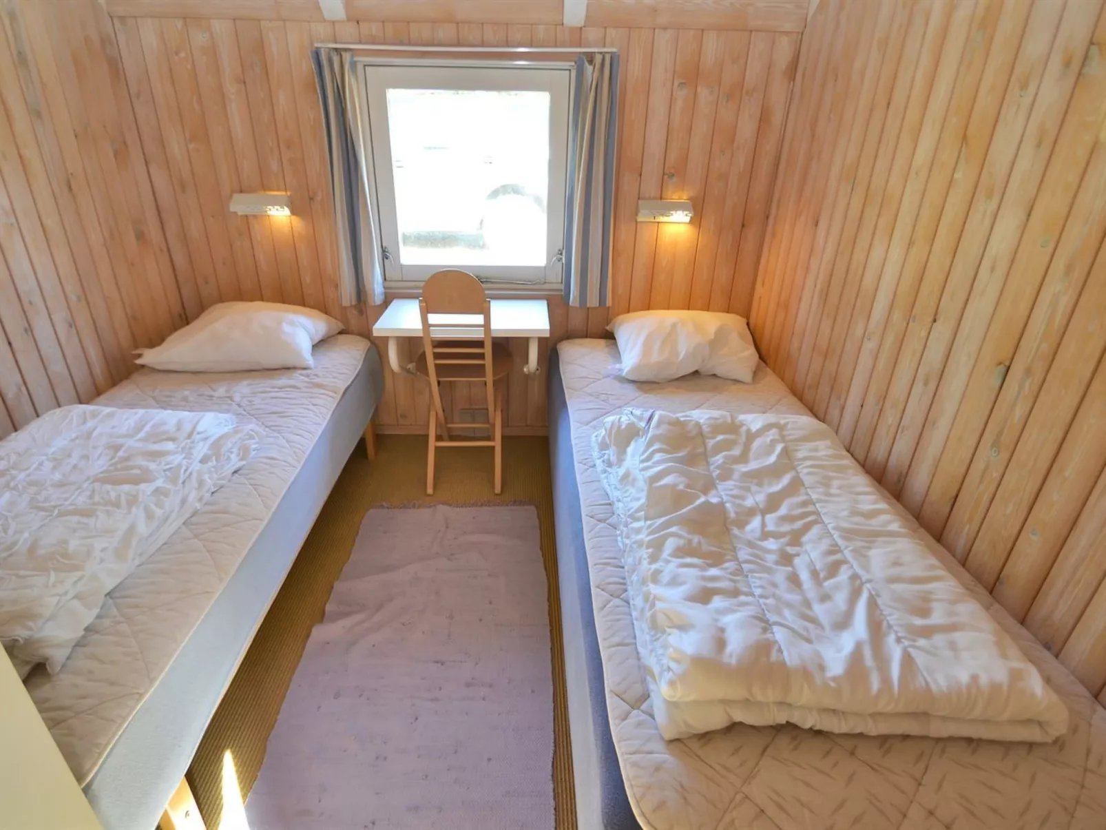 "Roulf" - 1.1km from the sea-Binnen