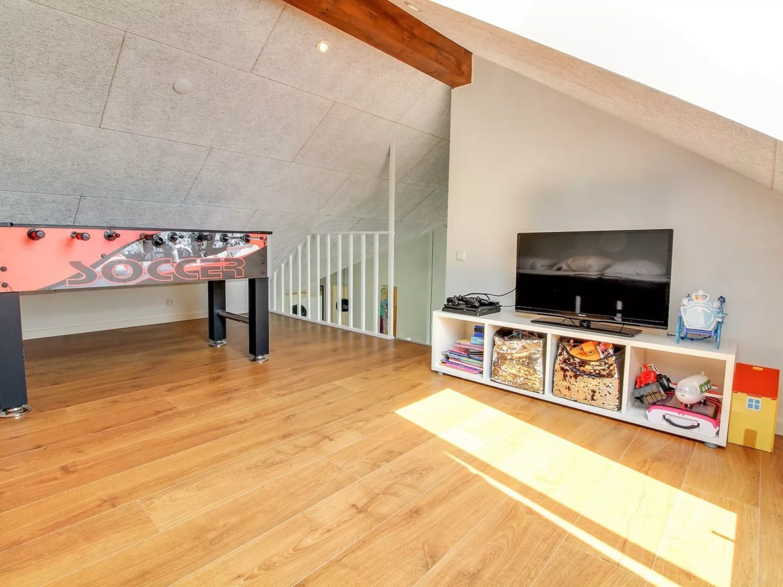 "Thorfin" - 200m from the sea-Binnen