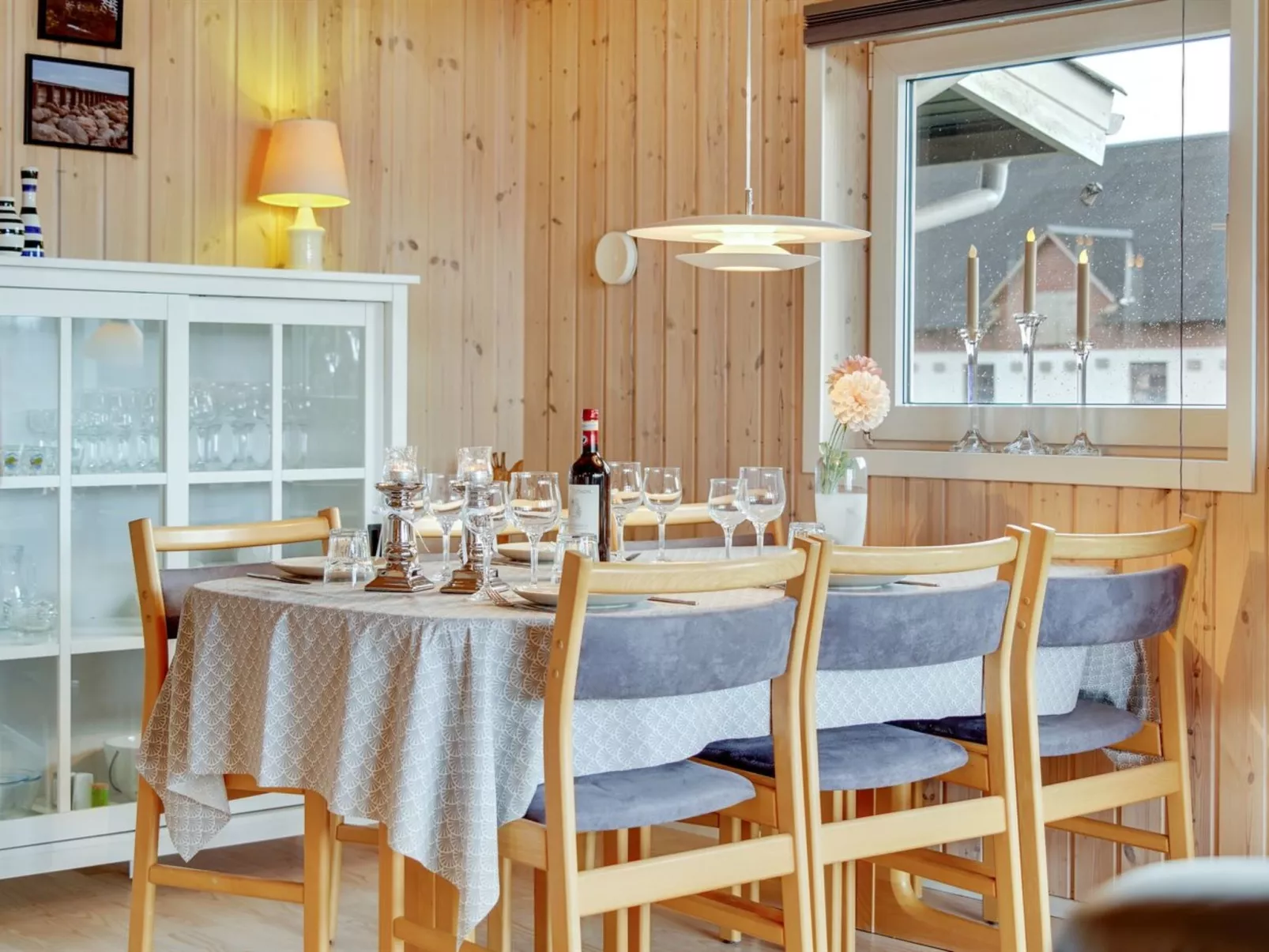 "Hylleborg" - 400m from the sea-Binnen