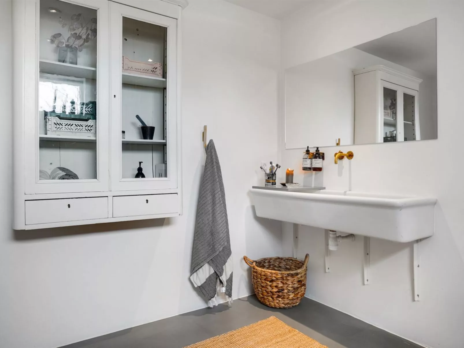 "Michael" - 400m from the sea-Binnen