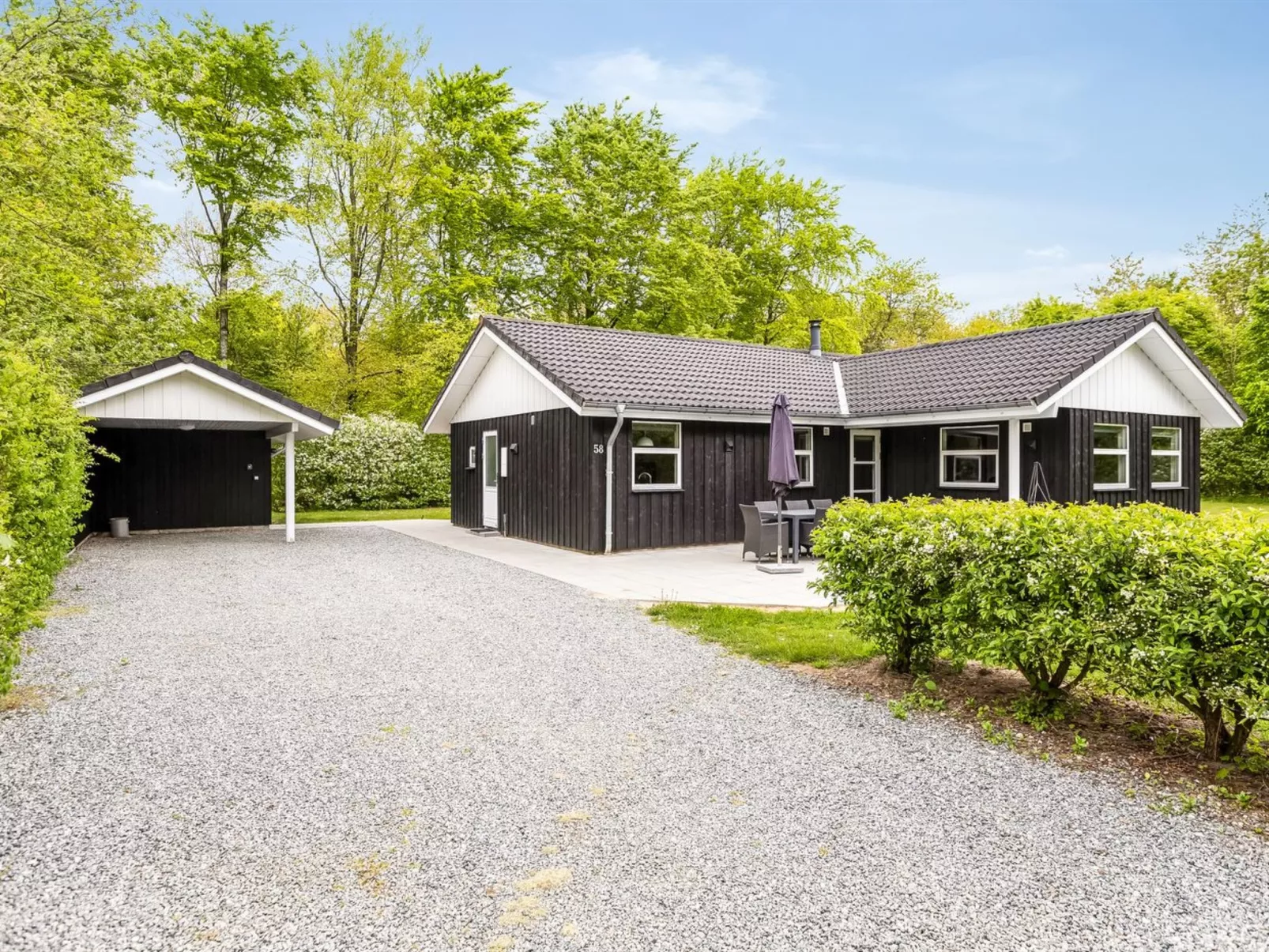 "Manderup" - 30km from the sea-Buiten