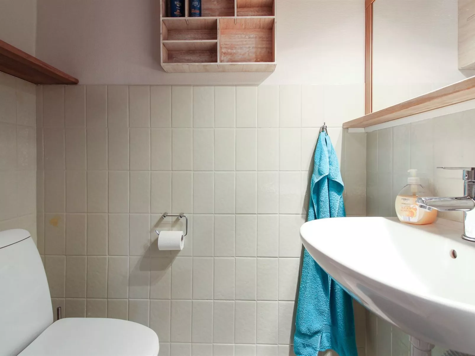 "Editha" - 800m from the sea-Binnen