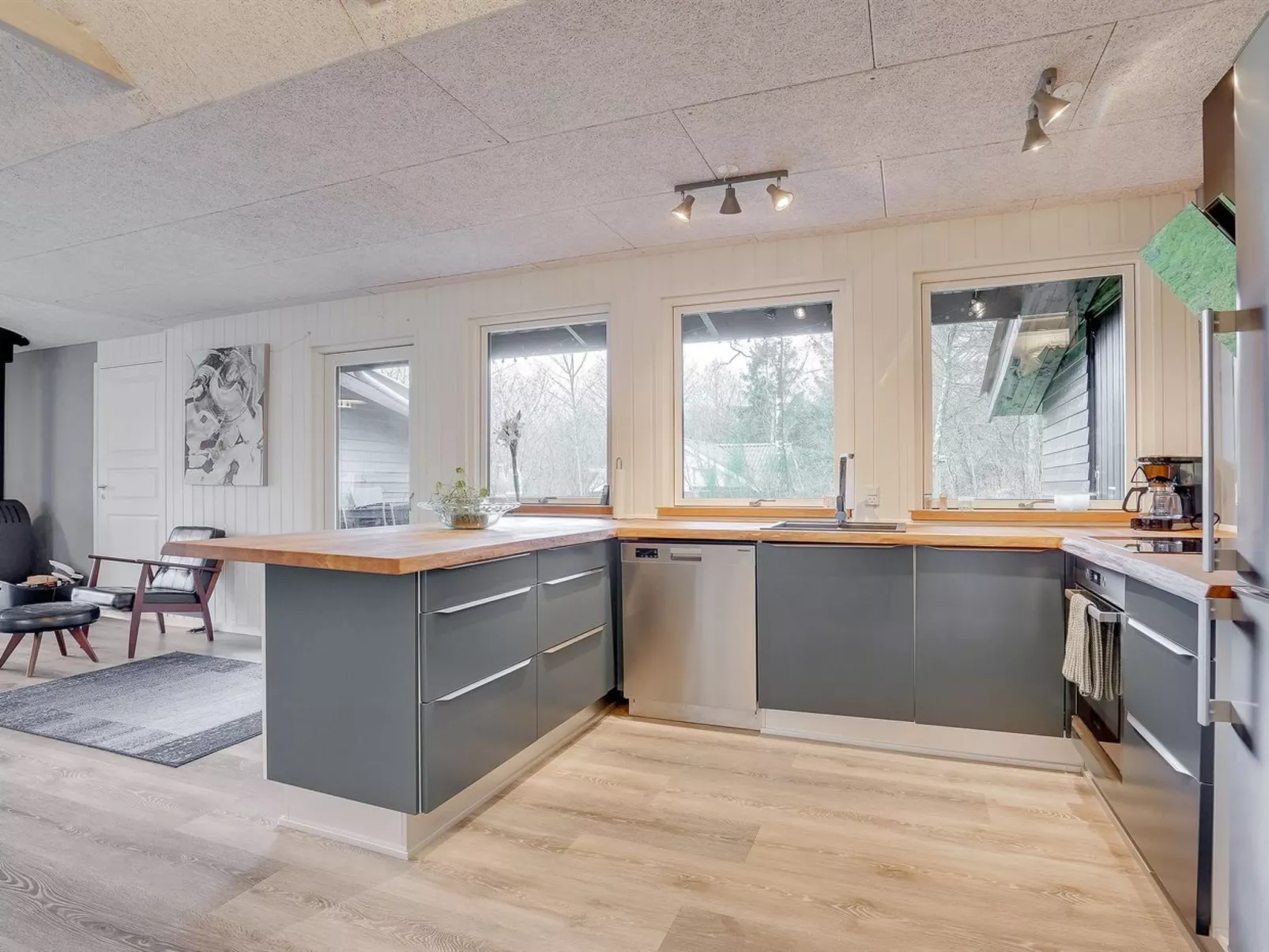 "Vitus" - 30km from the sea-Binnen