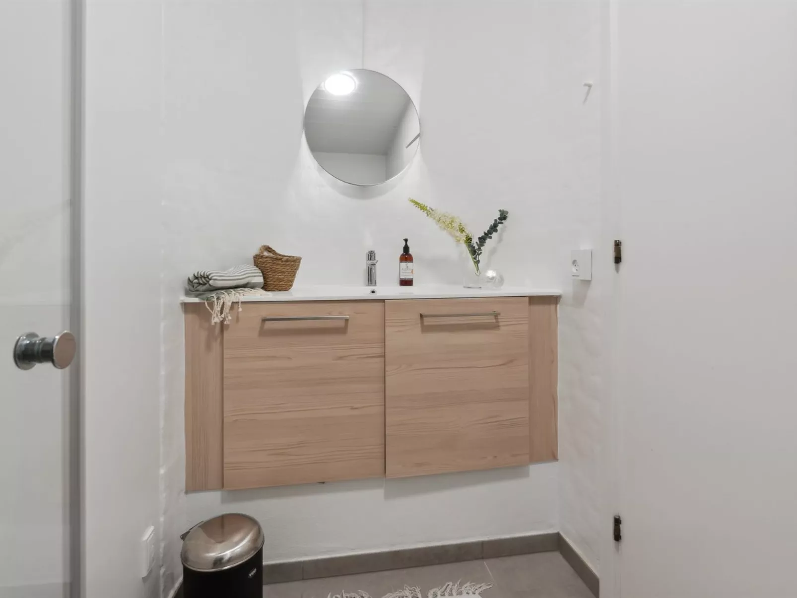 "Milena" - 600m from the sea-Binnen