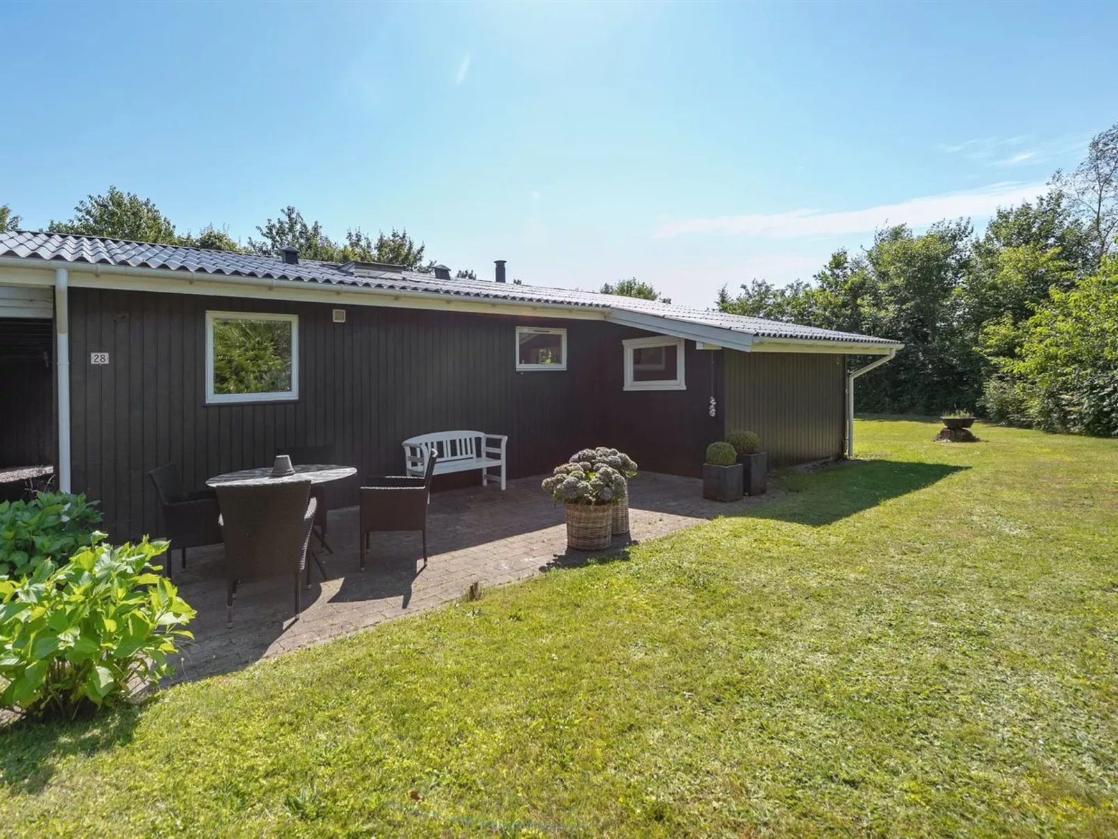 "Brune" - 30km from the sea-Buiten