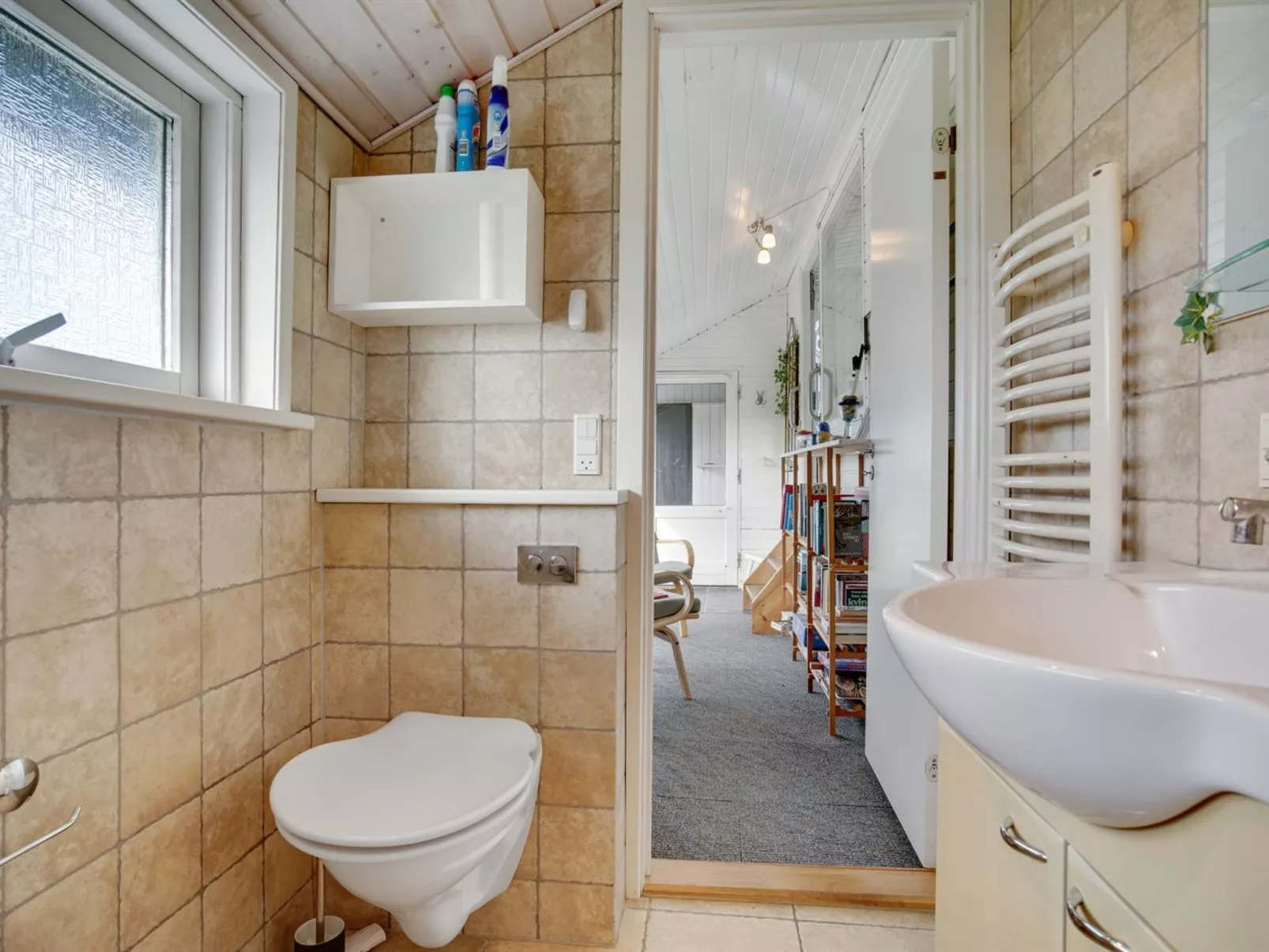 "Miroslava" - 140m from the sea-Binnen