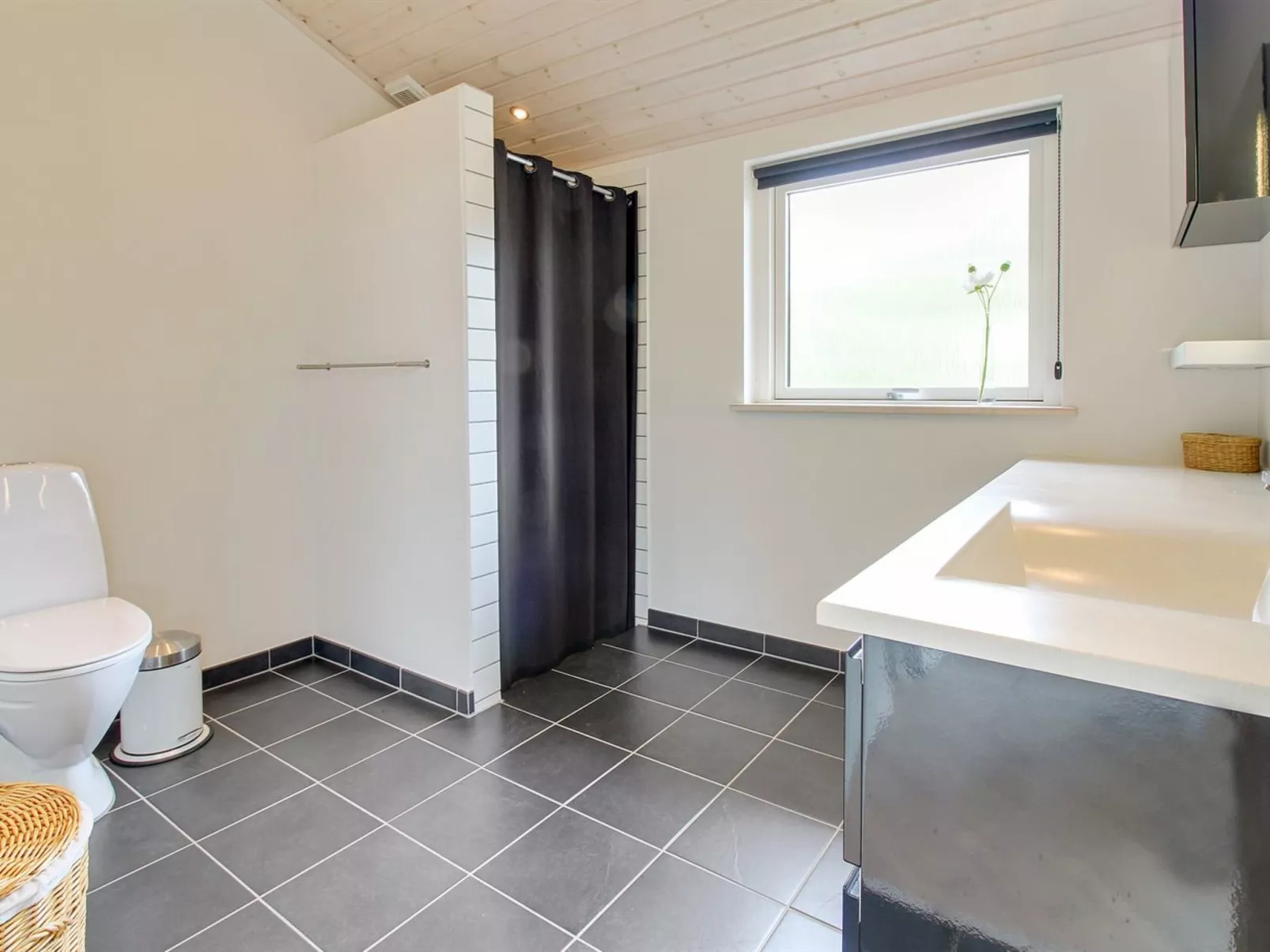 "Jannic" - 300m to the fjord-Binnen