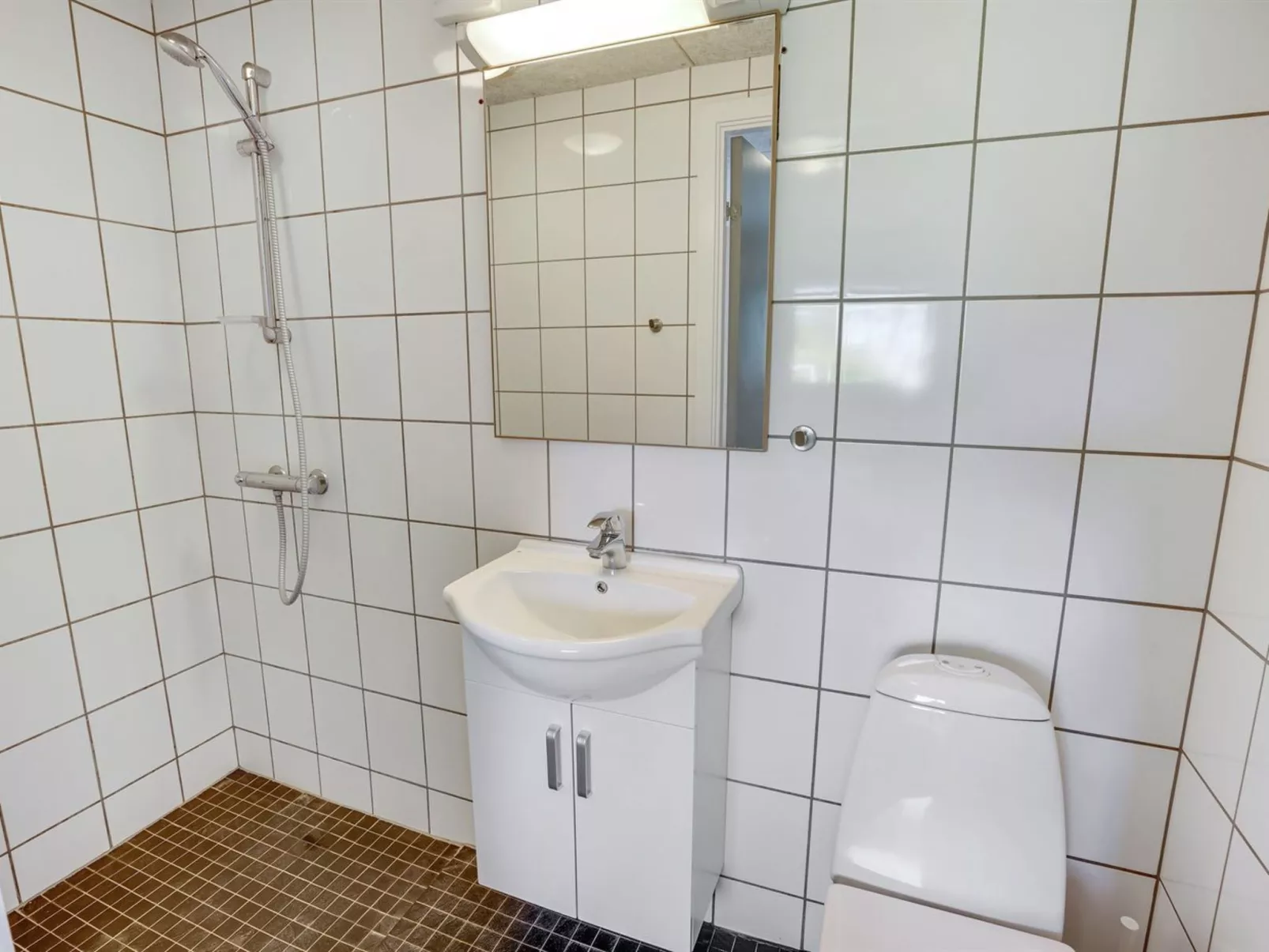 "Sunna" - 500m from the sea-Binnen