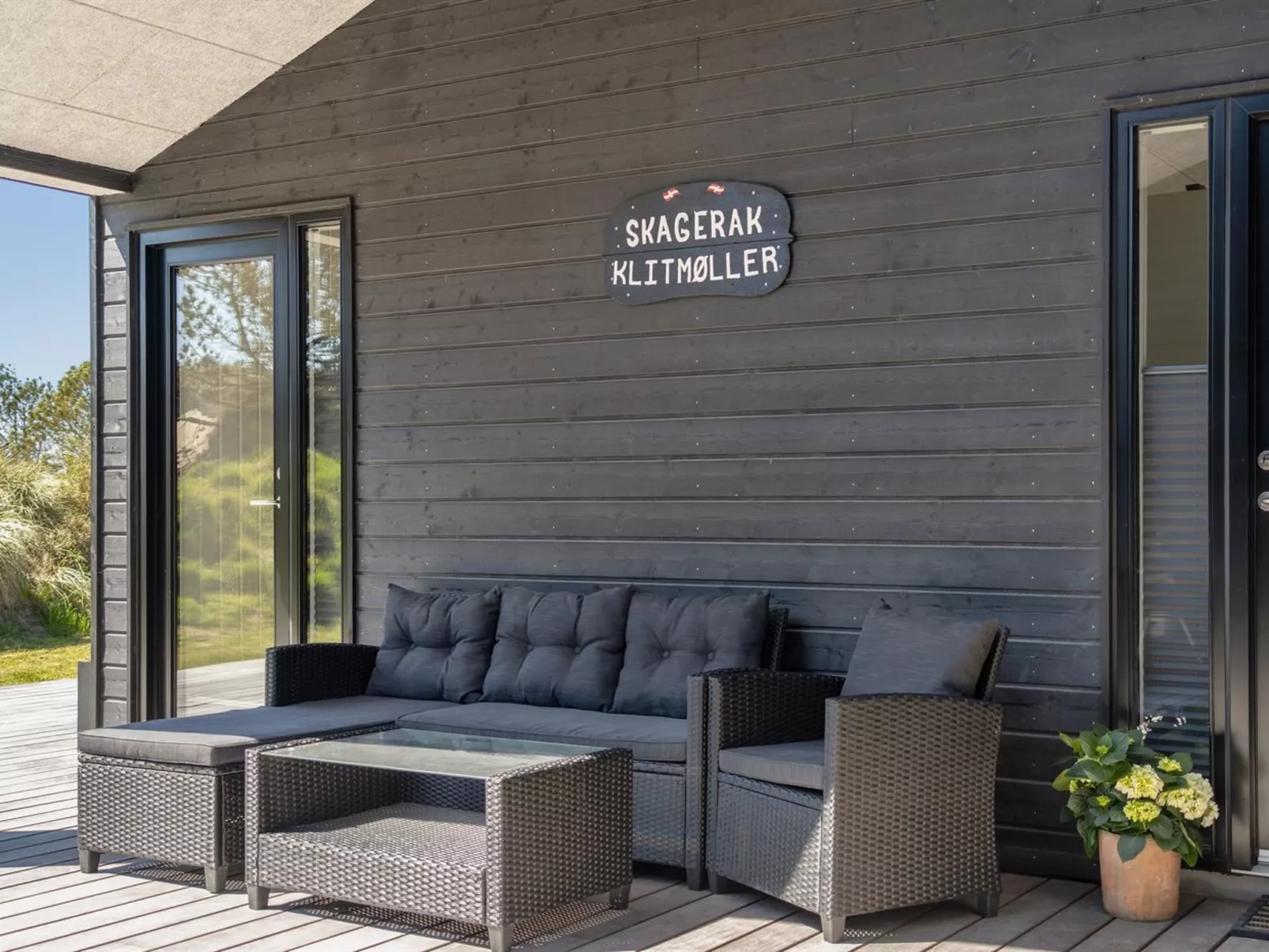 "Helli" - 650m from the sea-Buiten