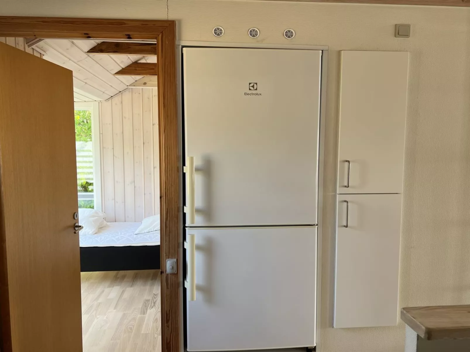 "Bilal" - 20m from the sea-Binnen