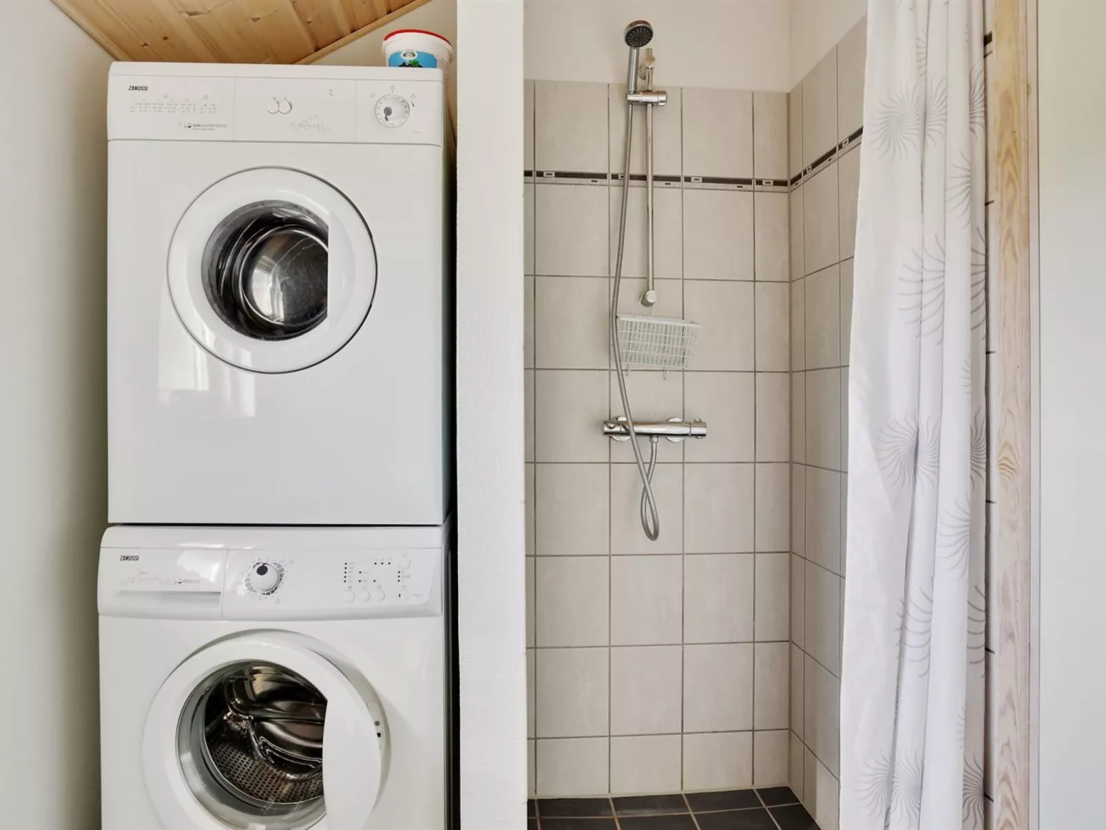 "Bolli" - 1.1km from the sea-Binnen