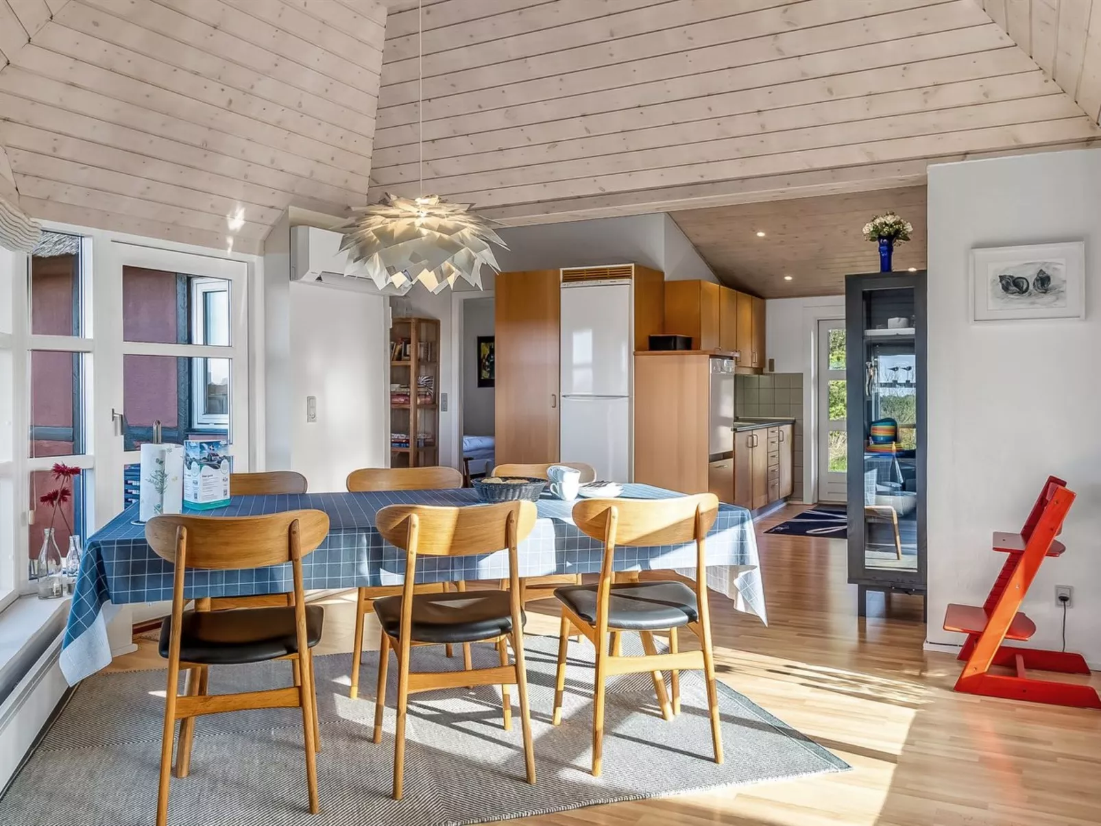 "Dietmar" - 2.8km from the sea-Binnen