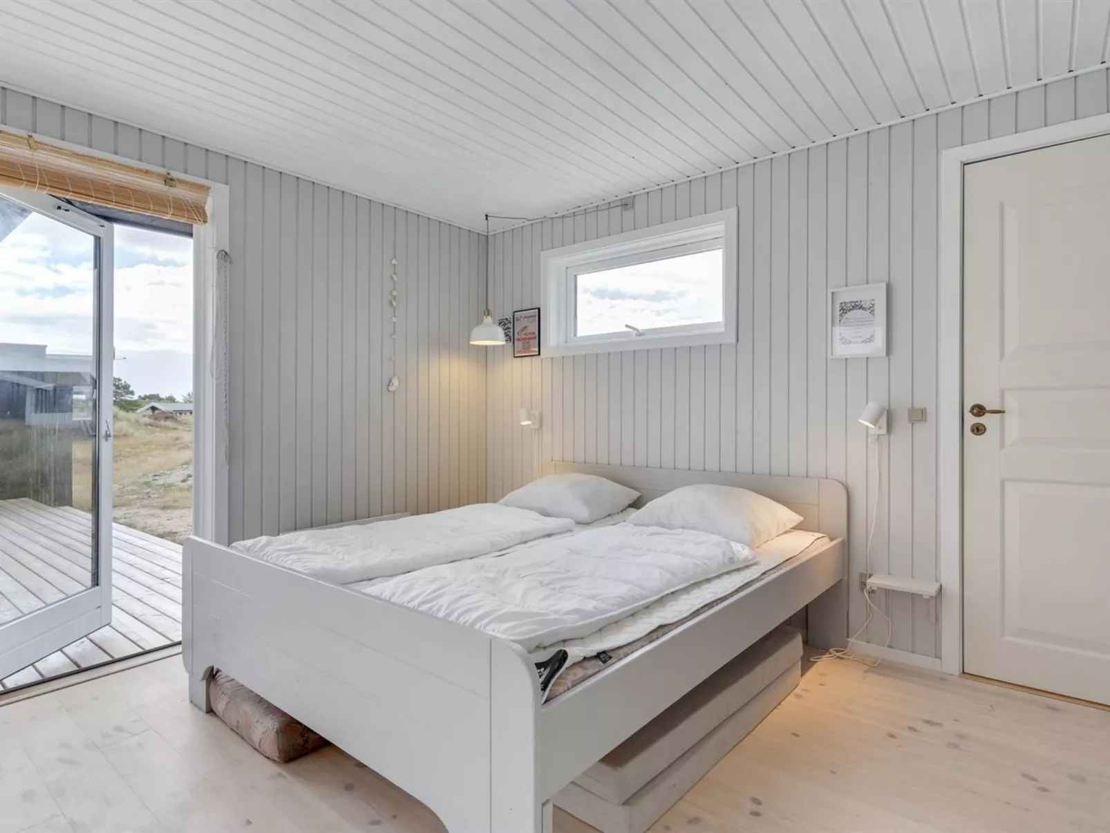 "Aleksi" - 500m from the sea-Binnen