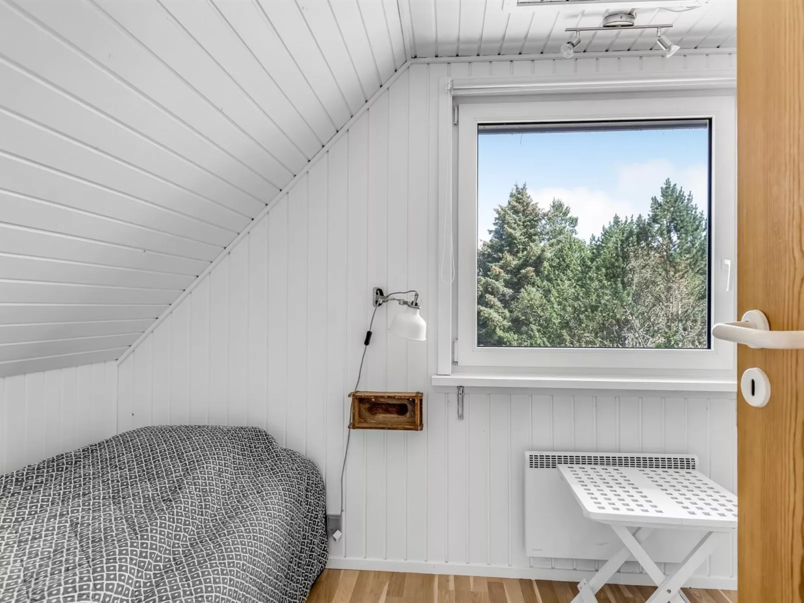 "Arja" - 2.2km from the sea-Binnen