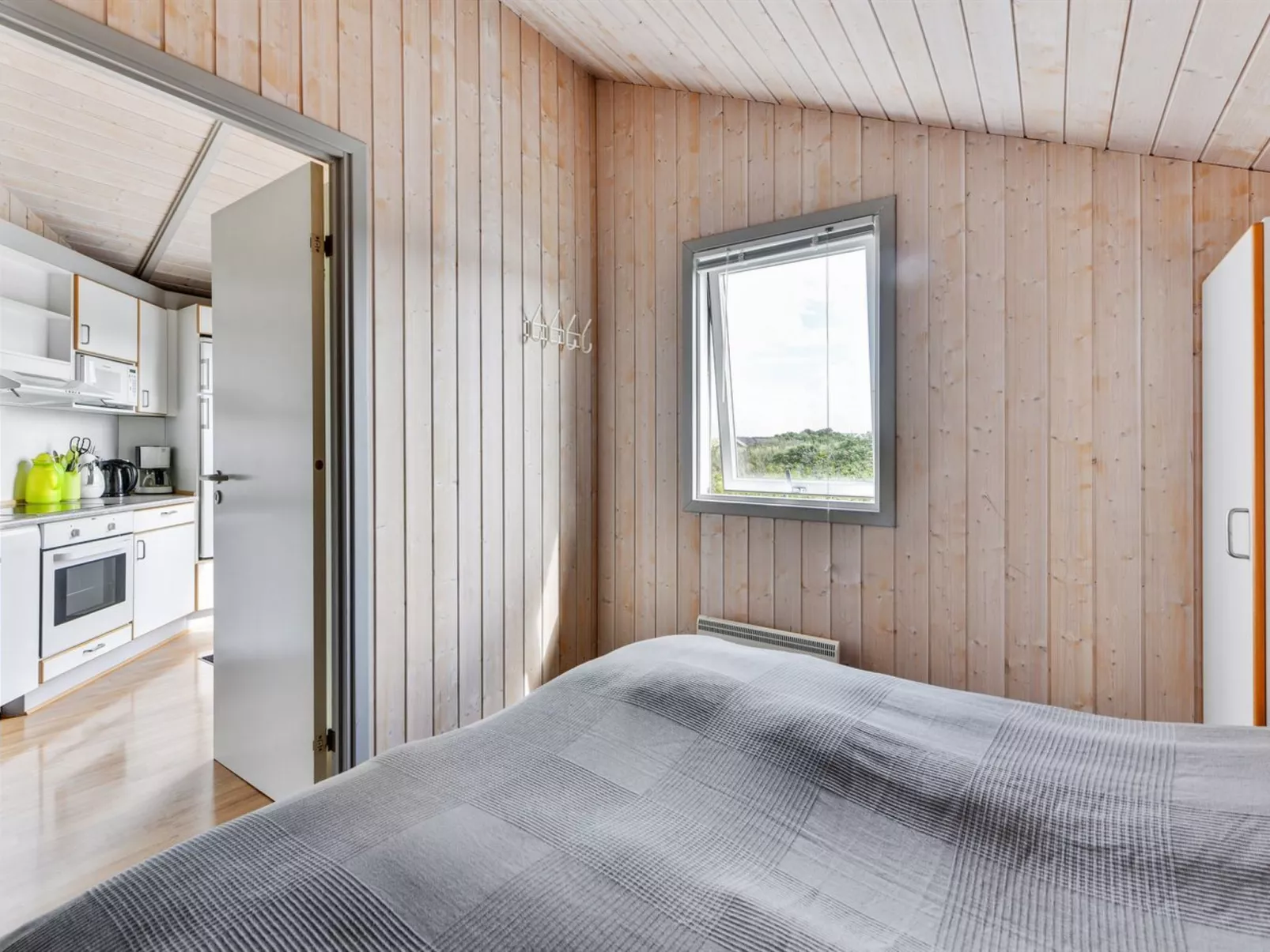 "Clara" - 500m from the sea-Binnen