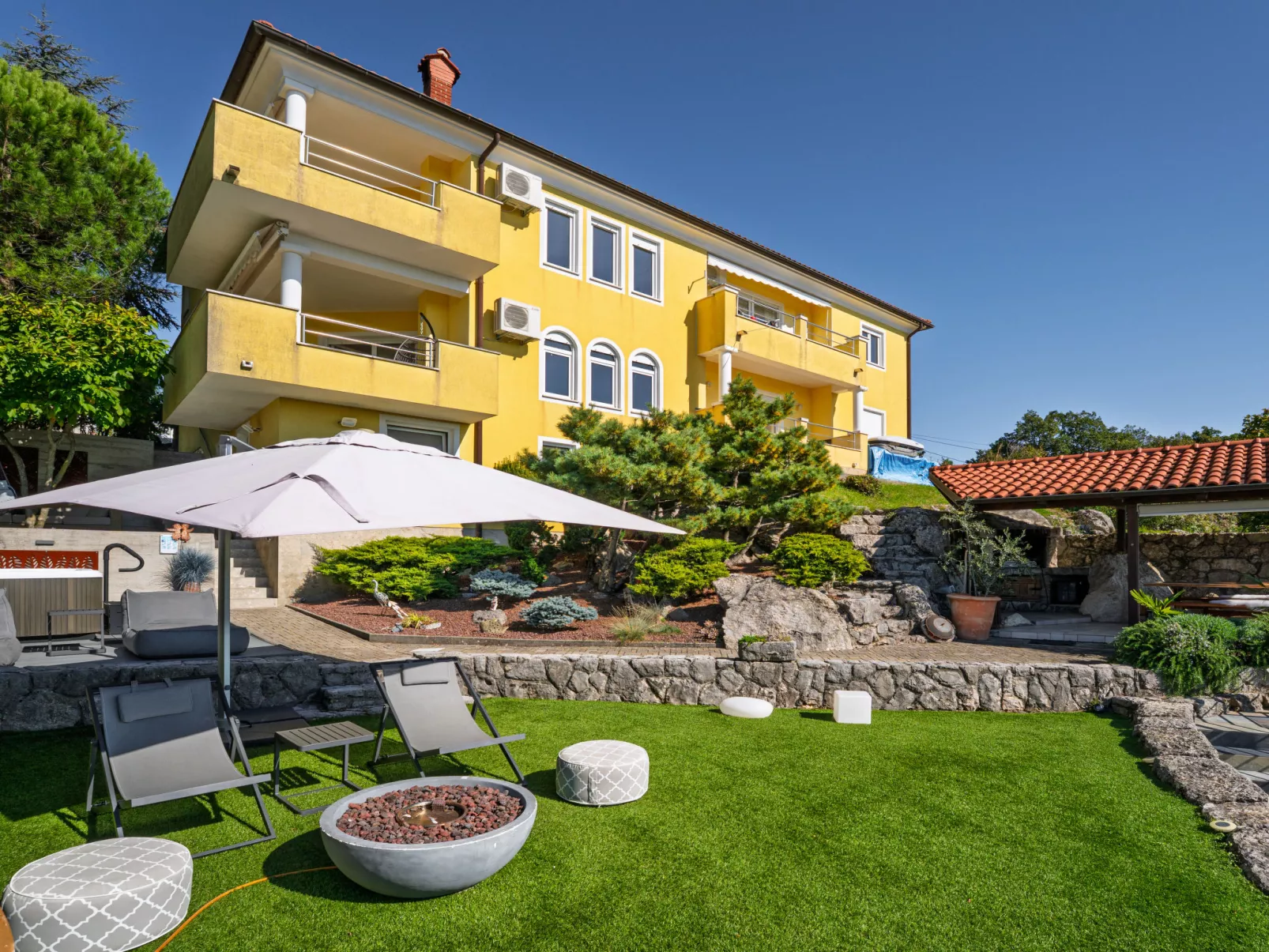 Kvarner house-Buiten