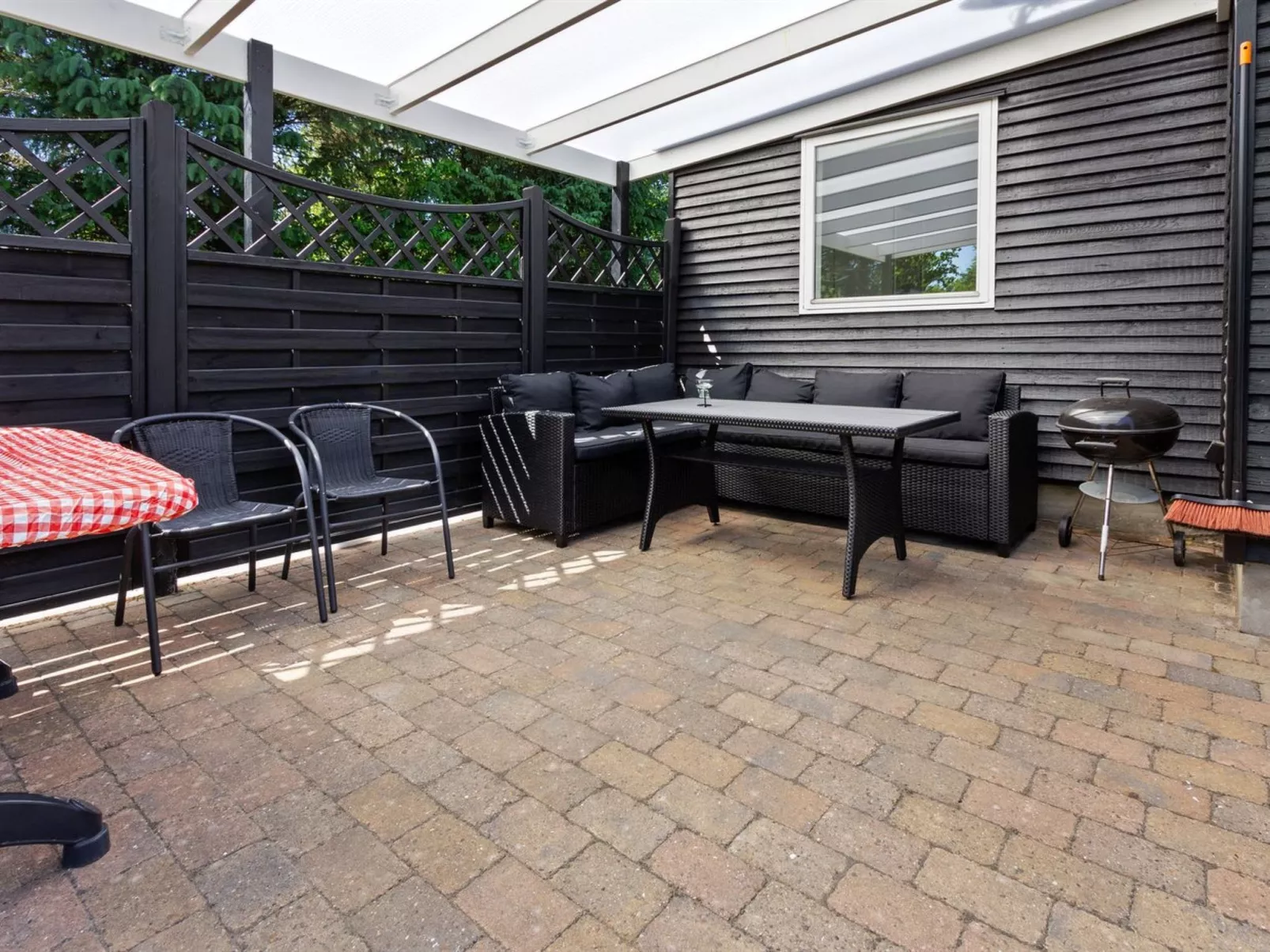 "Raya" - 250m from the sea-Buiten