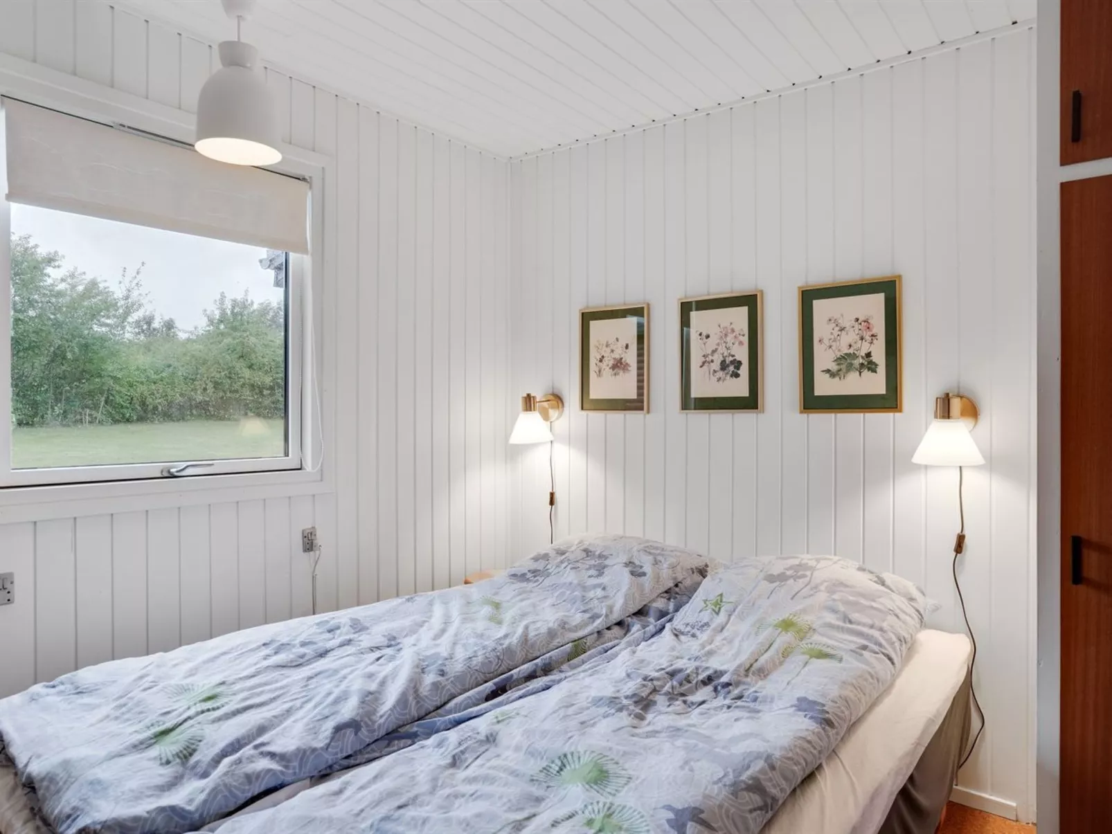 "Elmina" -  from the sea-Binnen