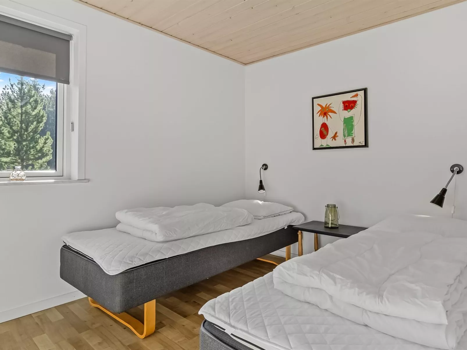 "Bjarka" - 2.9km from the sea-Binnen