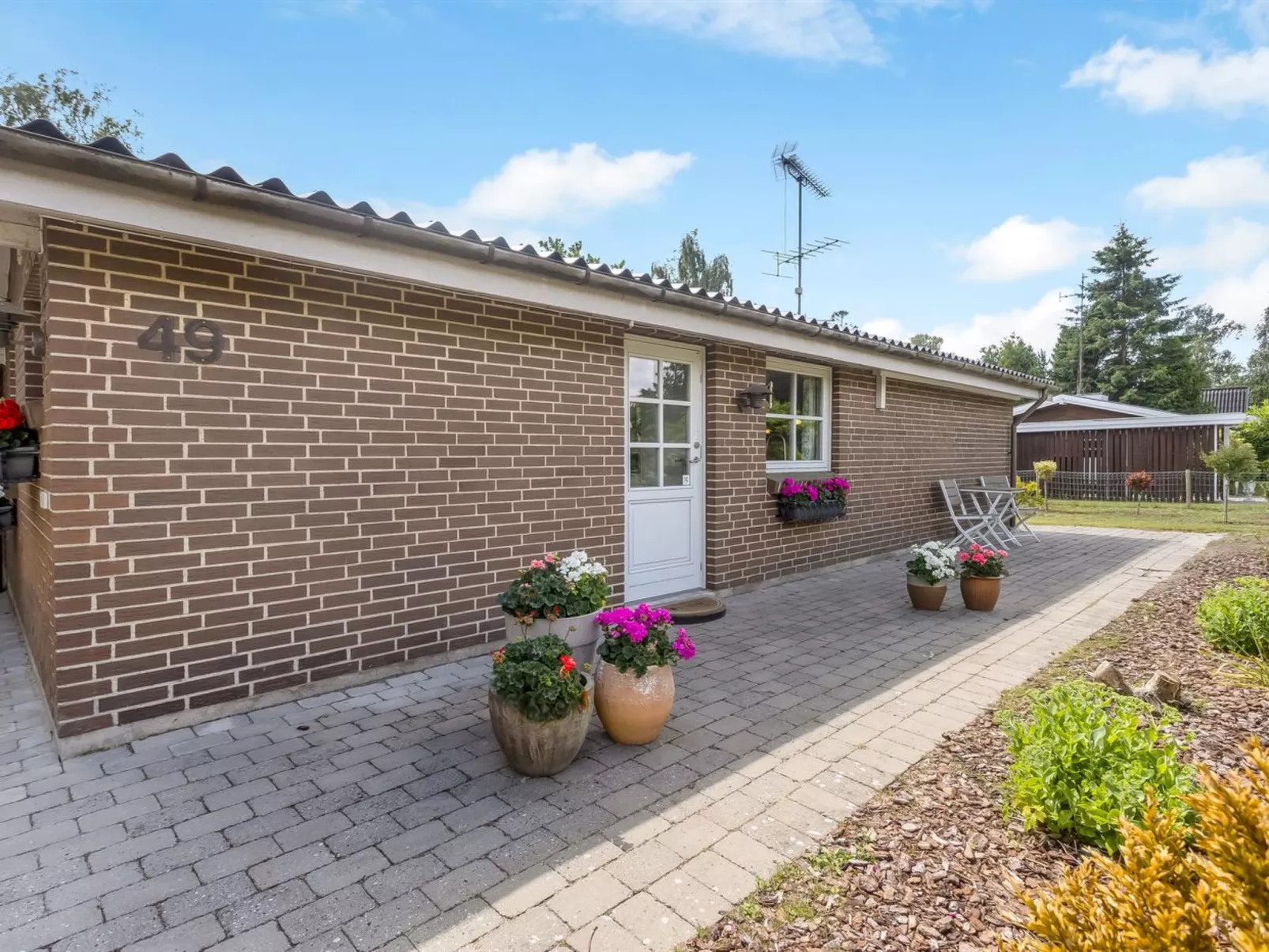 "Sessa" - 800m from the sea-Buiten