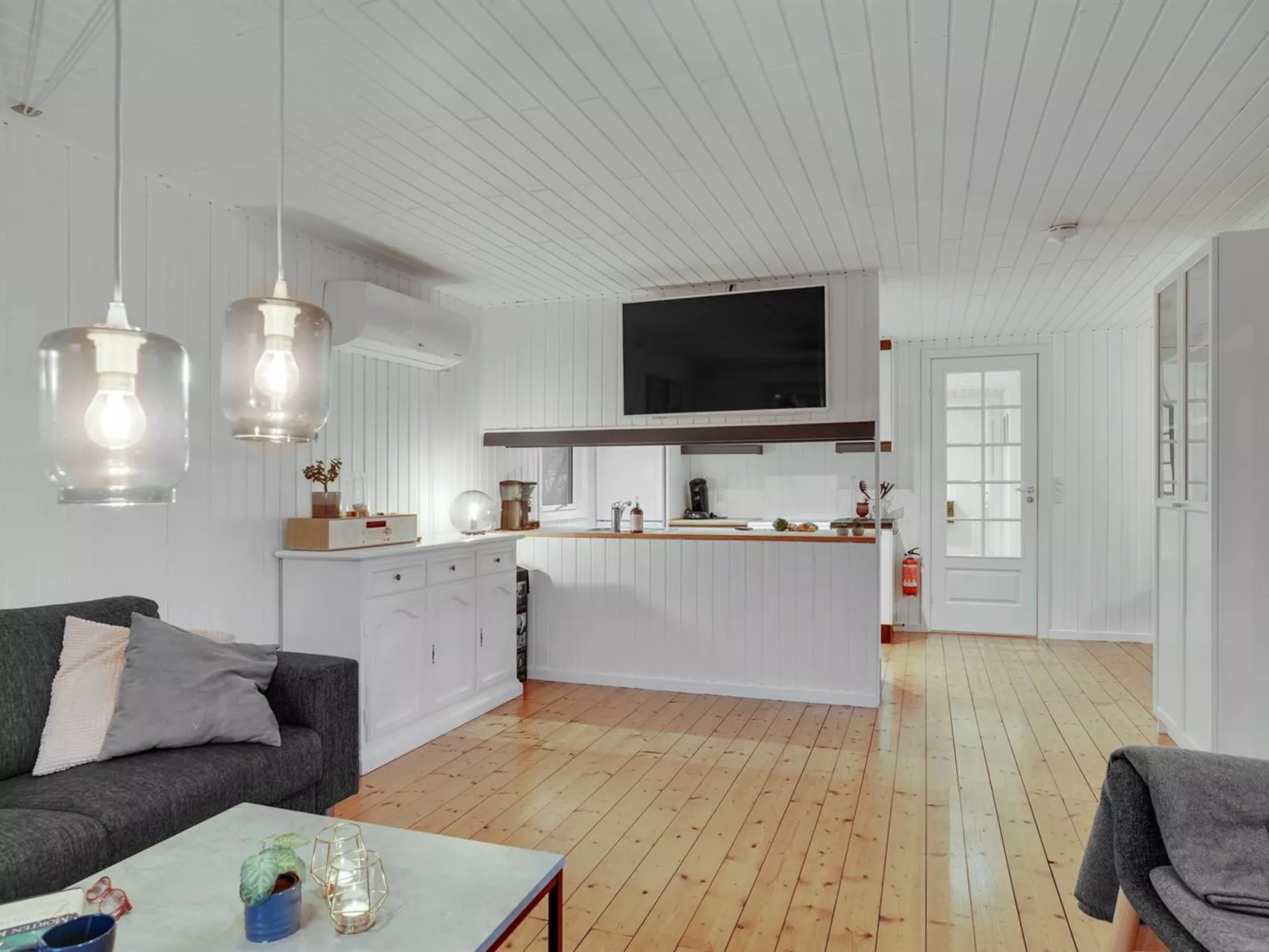 "Adam" -  from the sea-Binnen