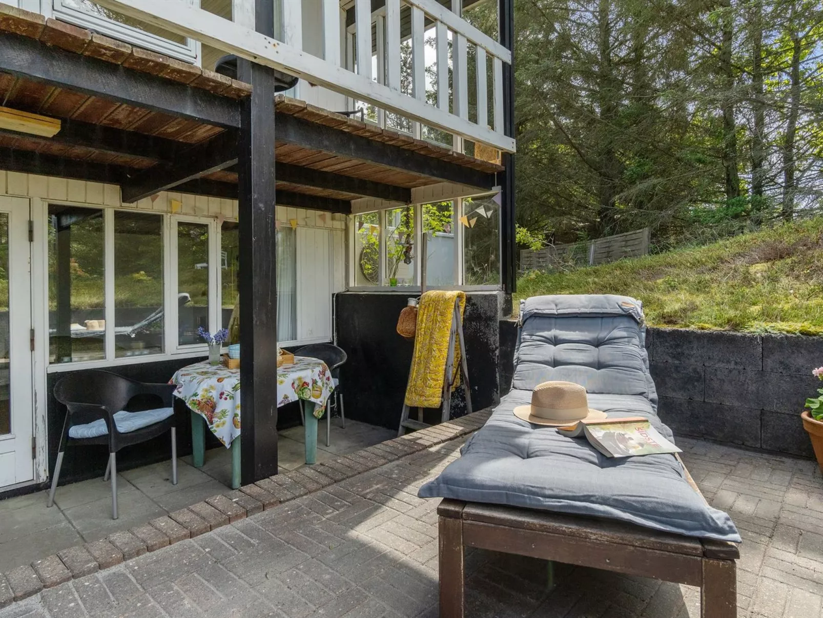 "Freda" - 100m to the fjord-Buiten