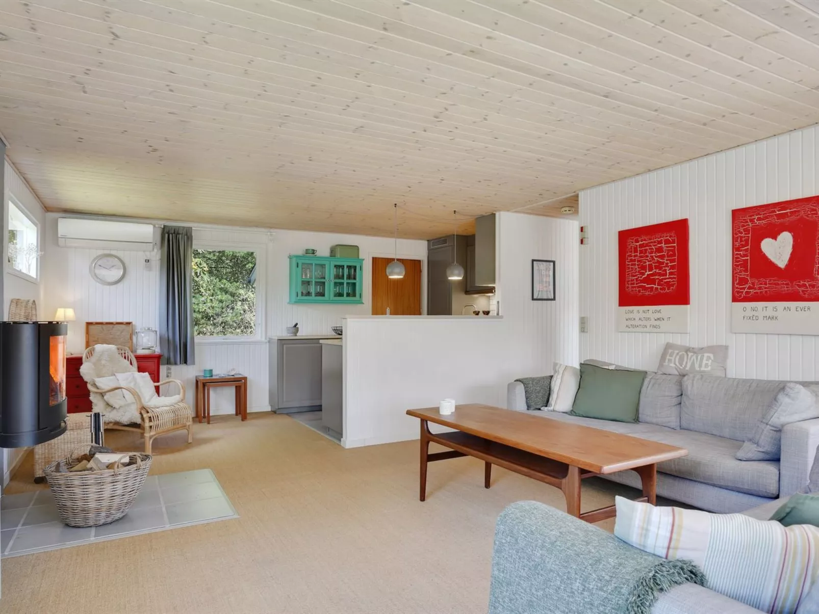 "Anevay" - 300m from the sea-Binnen