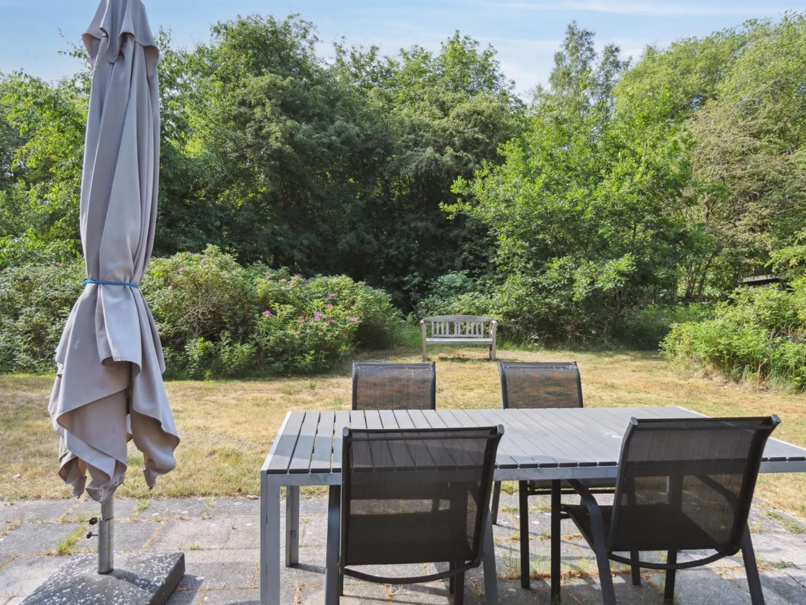 "Matta" - 800m from the sea-Buiten