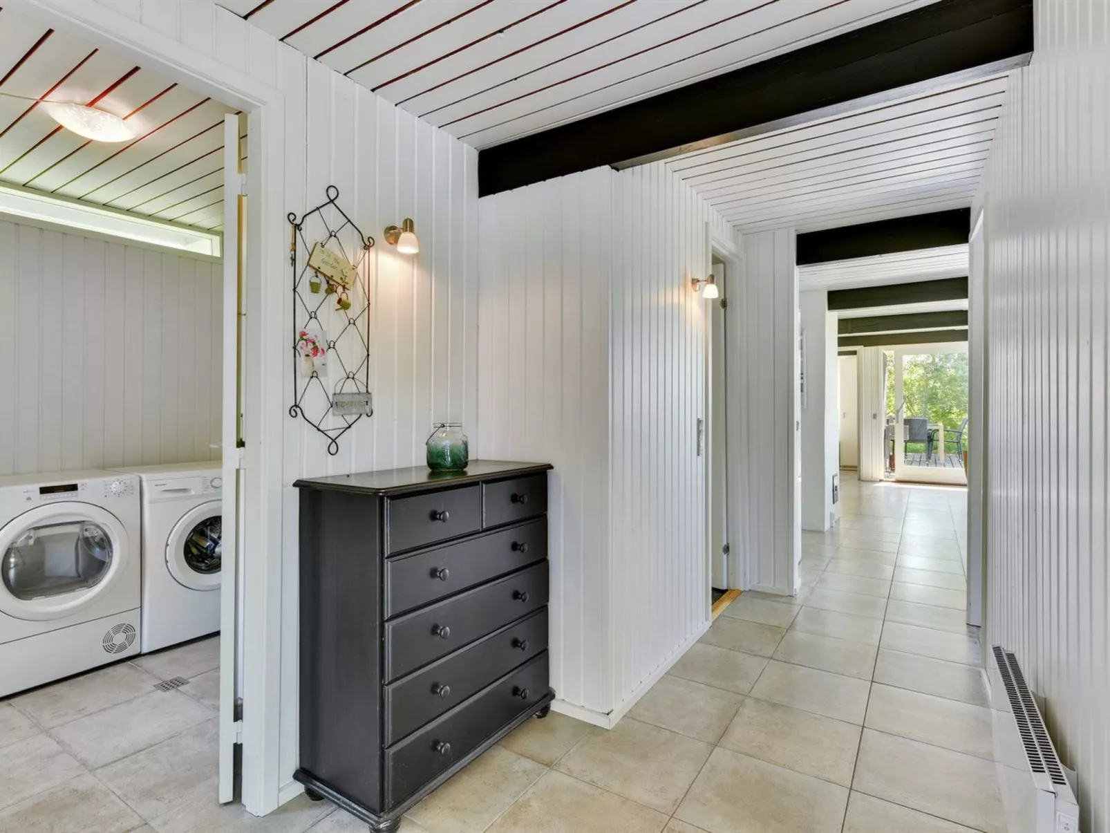 "Anund" - 1.4km from the sea-Binnen