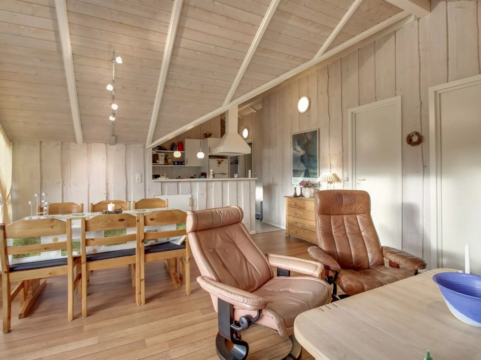 "Eline" - 1.5km from the sea-Binnen