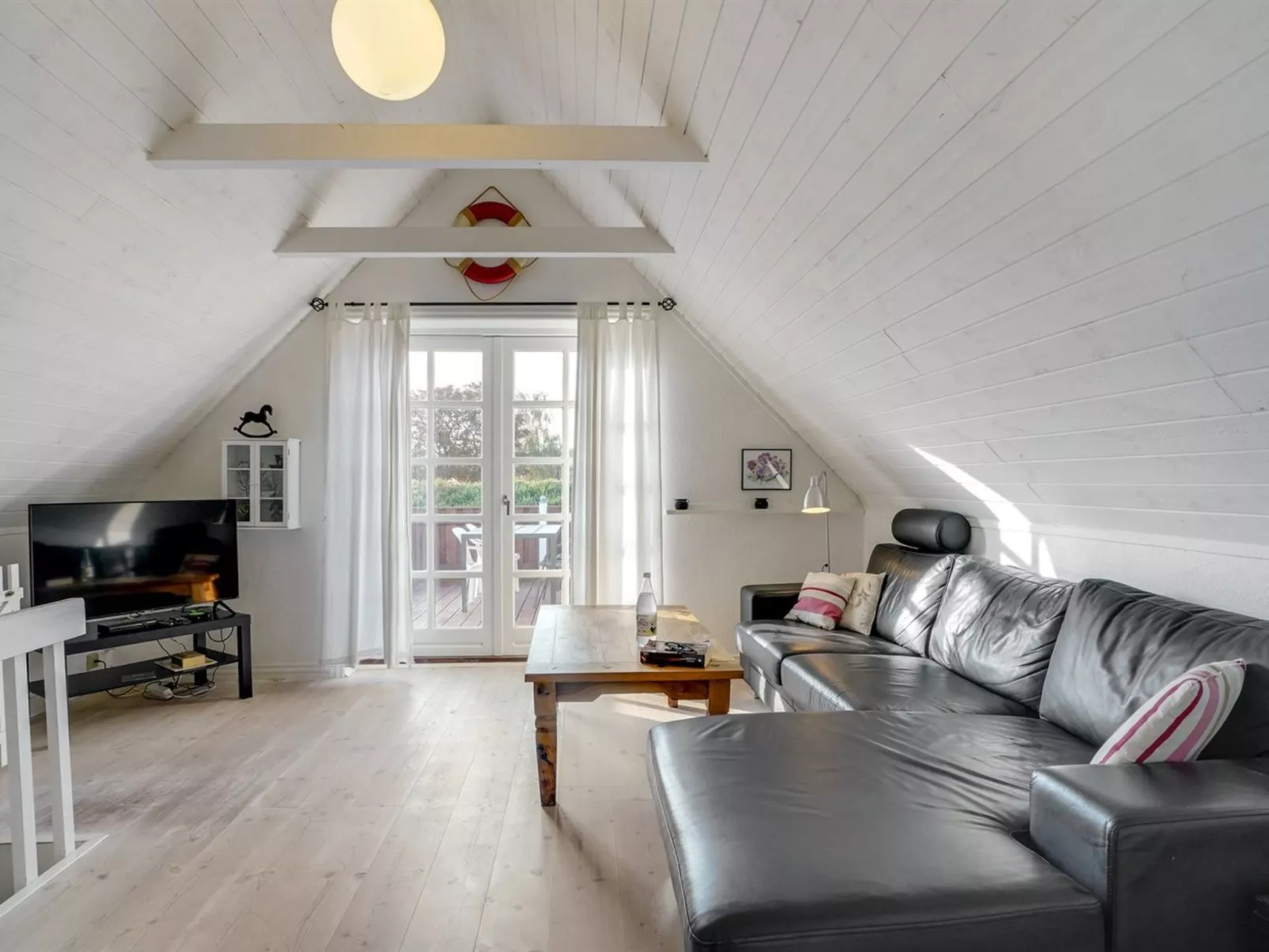 "Hethin" - 100m from the sea-Binnen