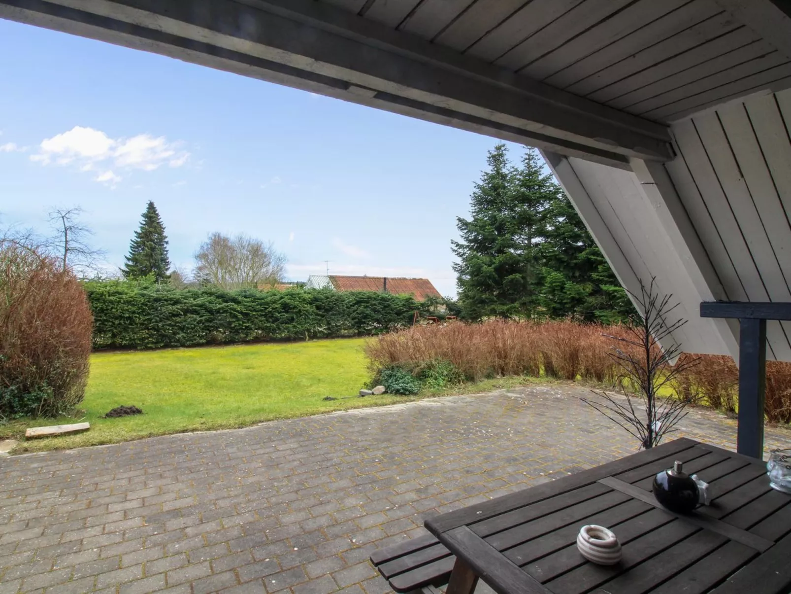 "Ellenor" - 300m to the fjord-Buiten