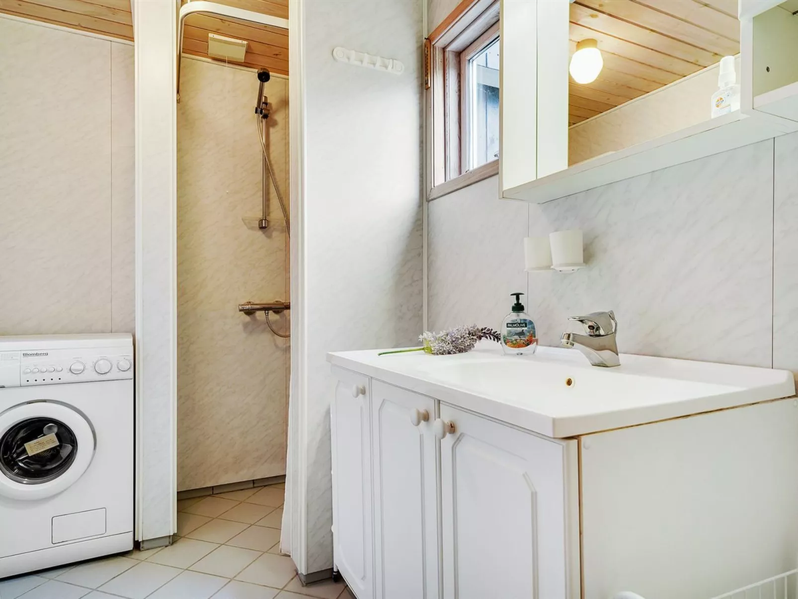 "Patrice" - 2km from the sea-Binnen