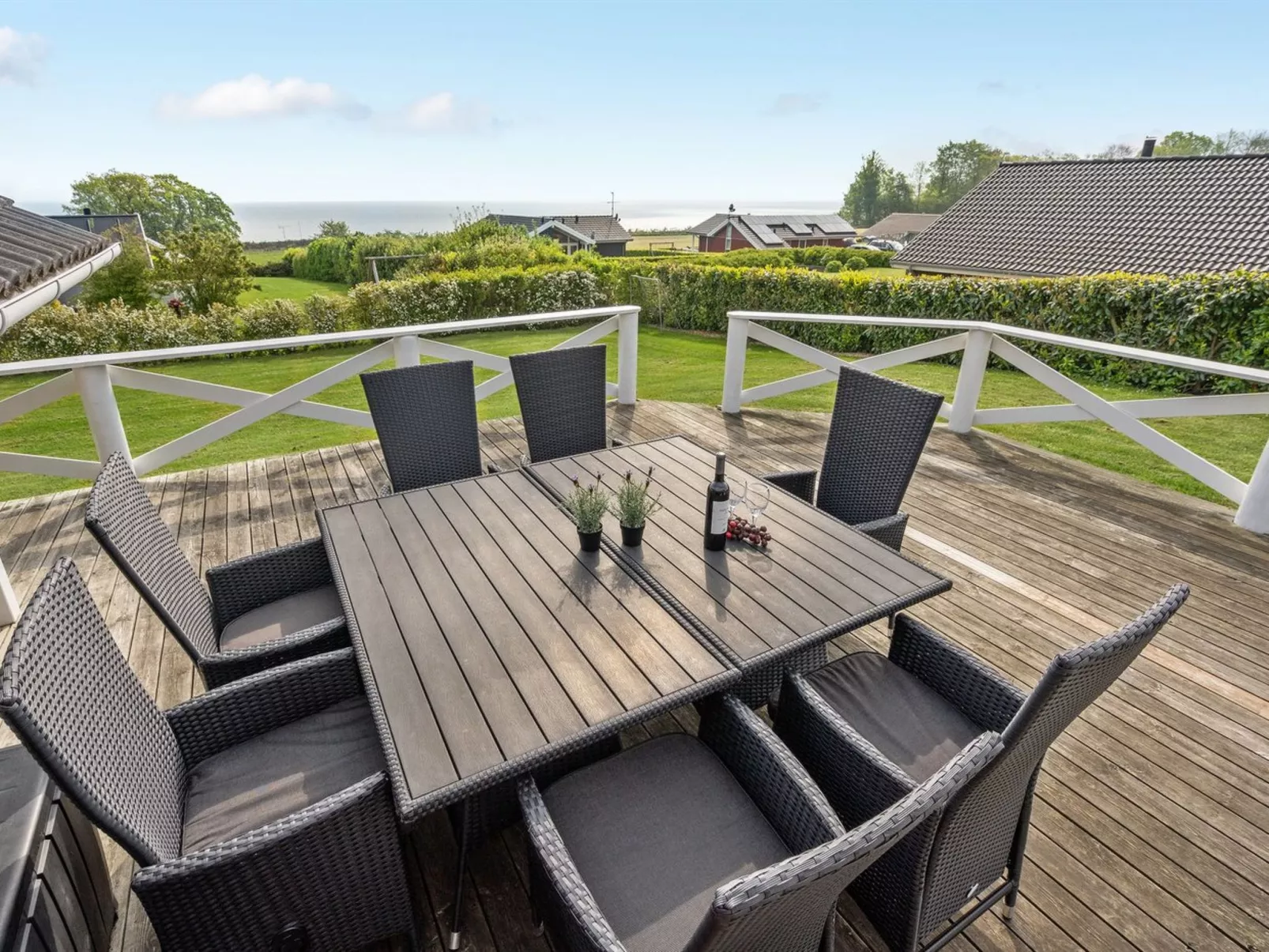 "Annvy" - 200m from the sea-Buiten