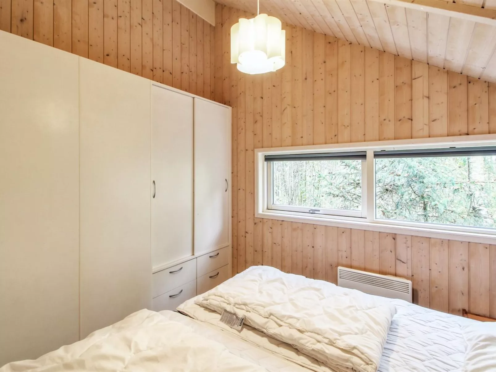 "Ellica" - 50km from the sea-Binnen