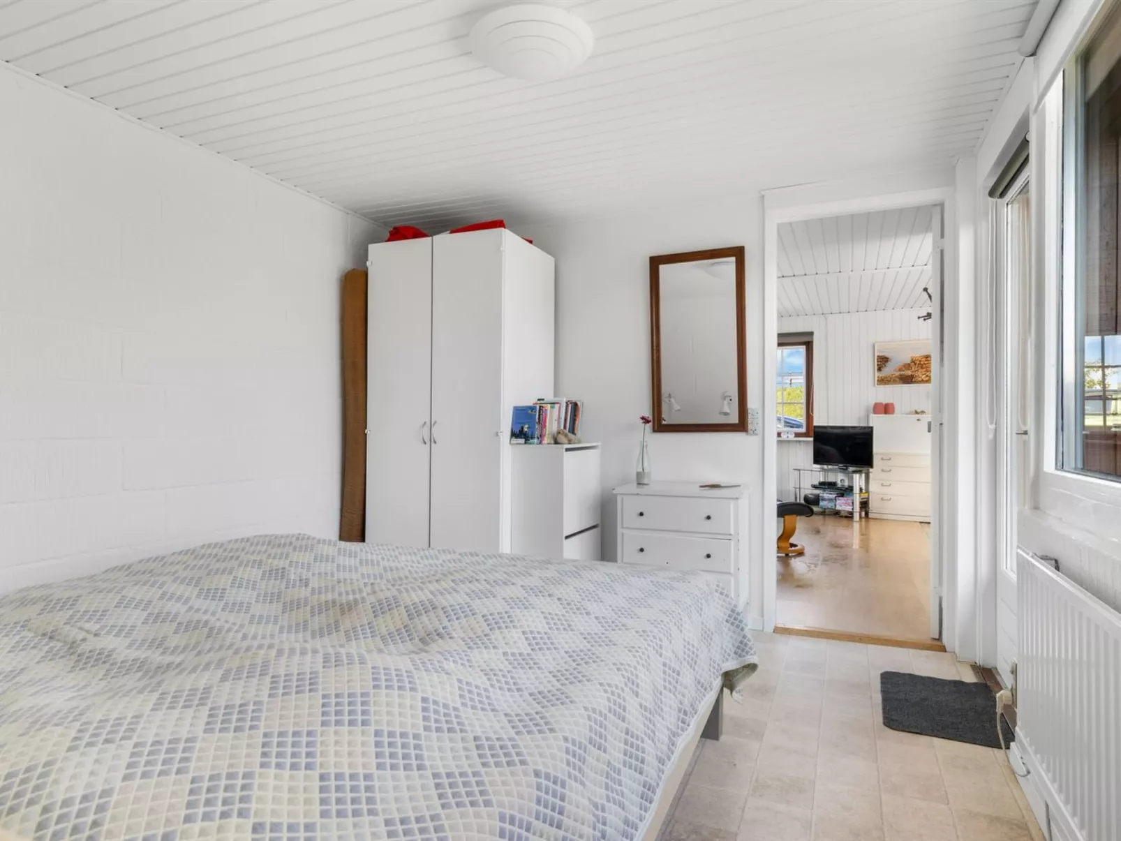 "Neea" - 40m from the sea-Binnen