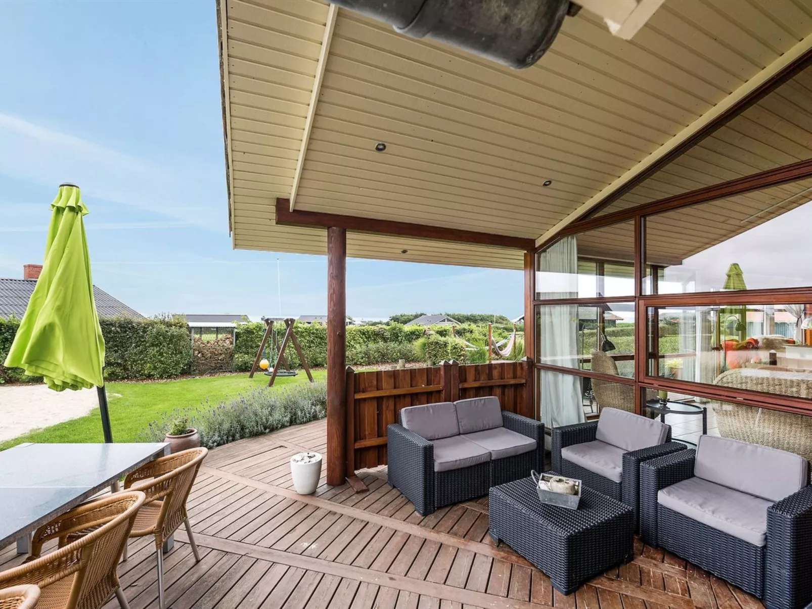 "Mervi" - 300m to the fjord-Buiten