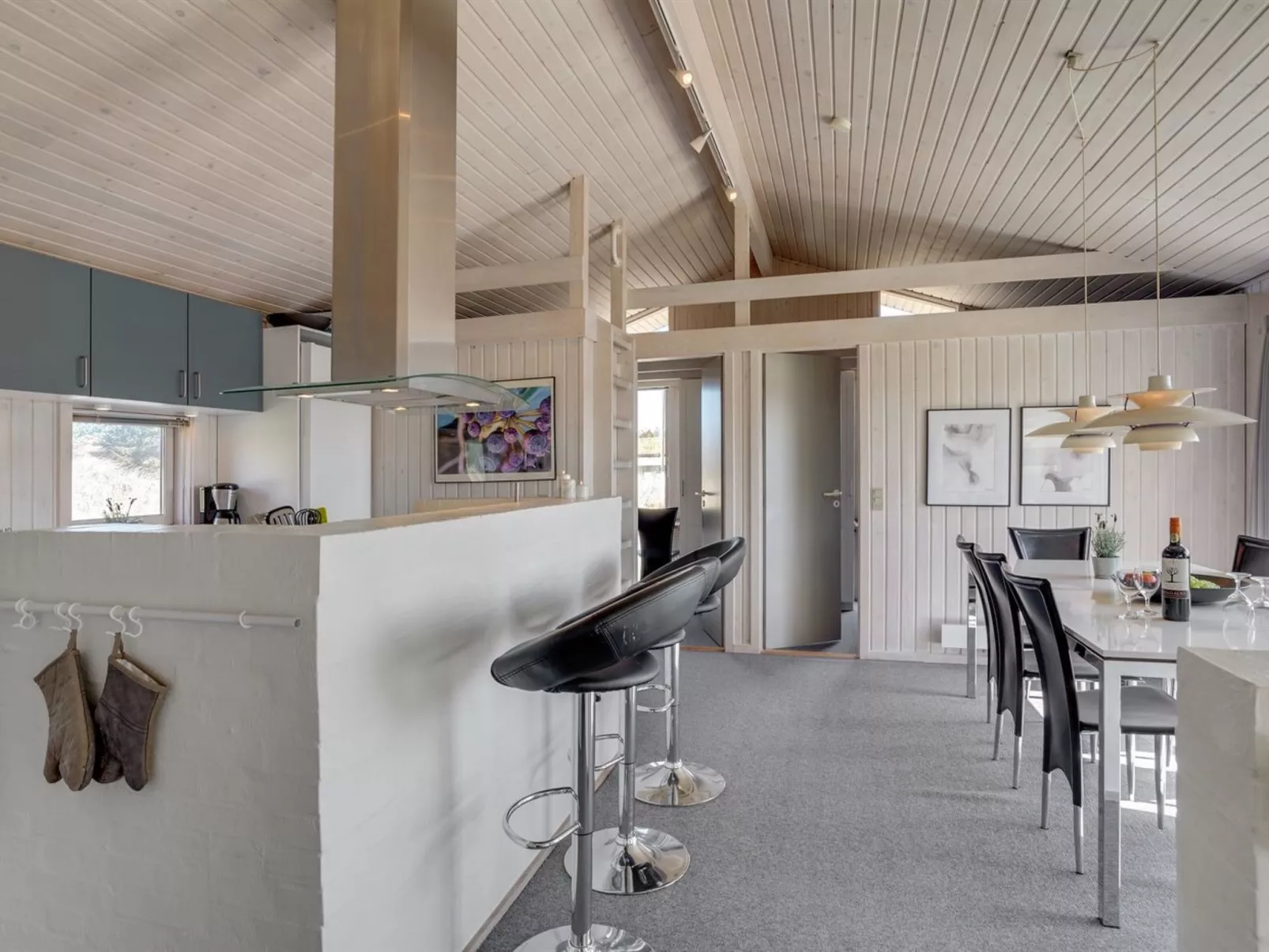 "Fanney" - 100m from the sea-Binnen