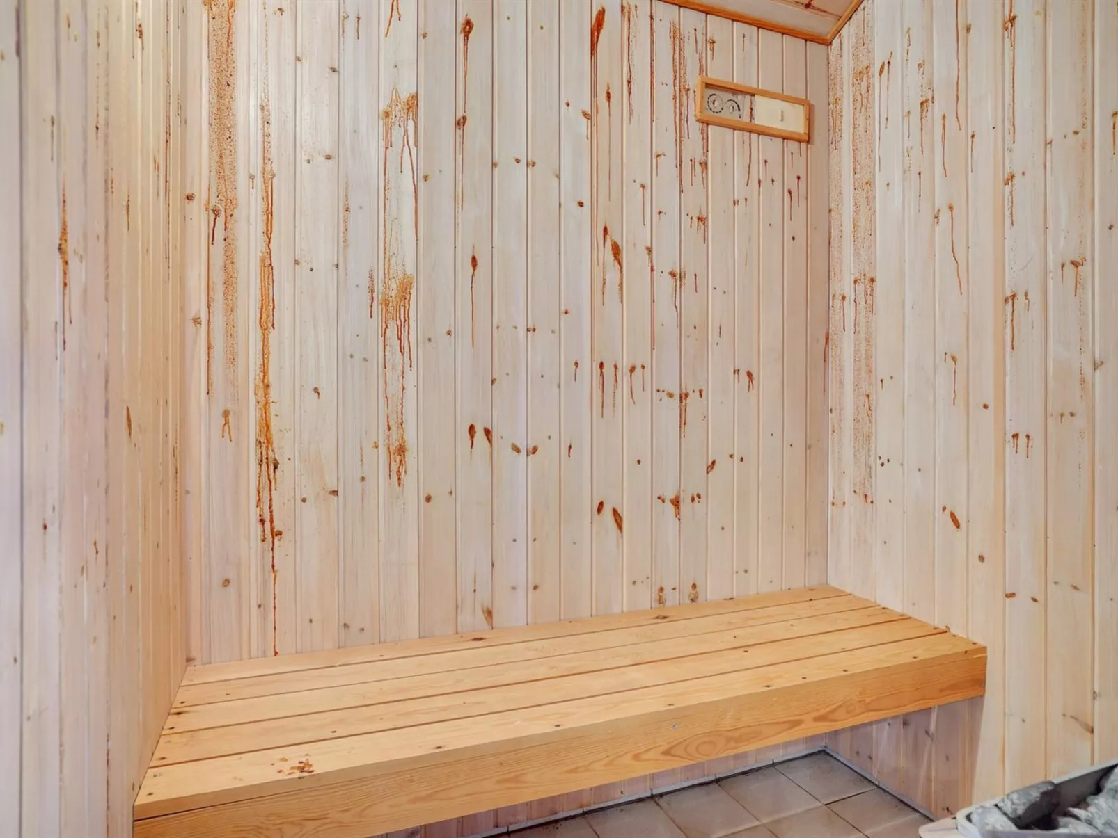 "Dunya" - 400m from the sea-Binnen