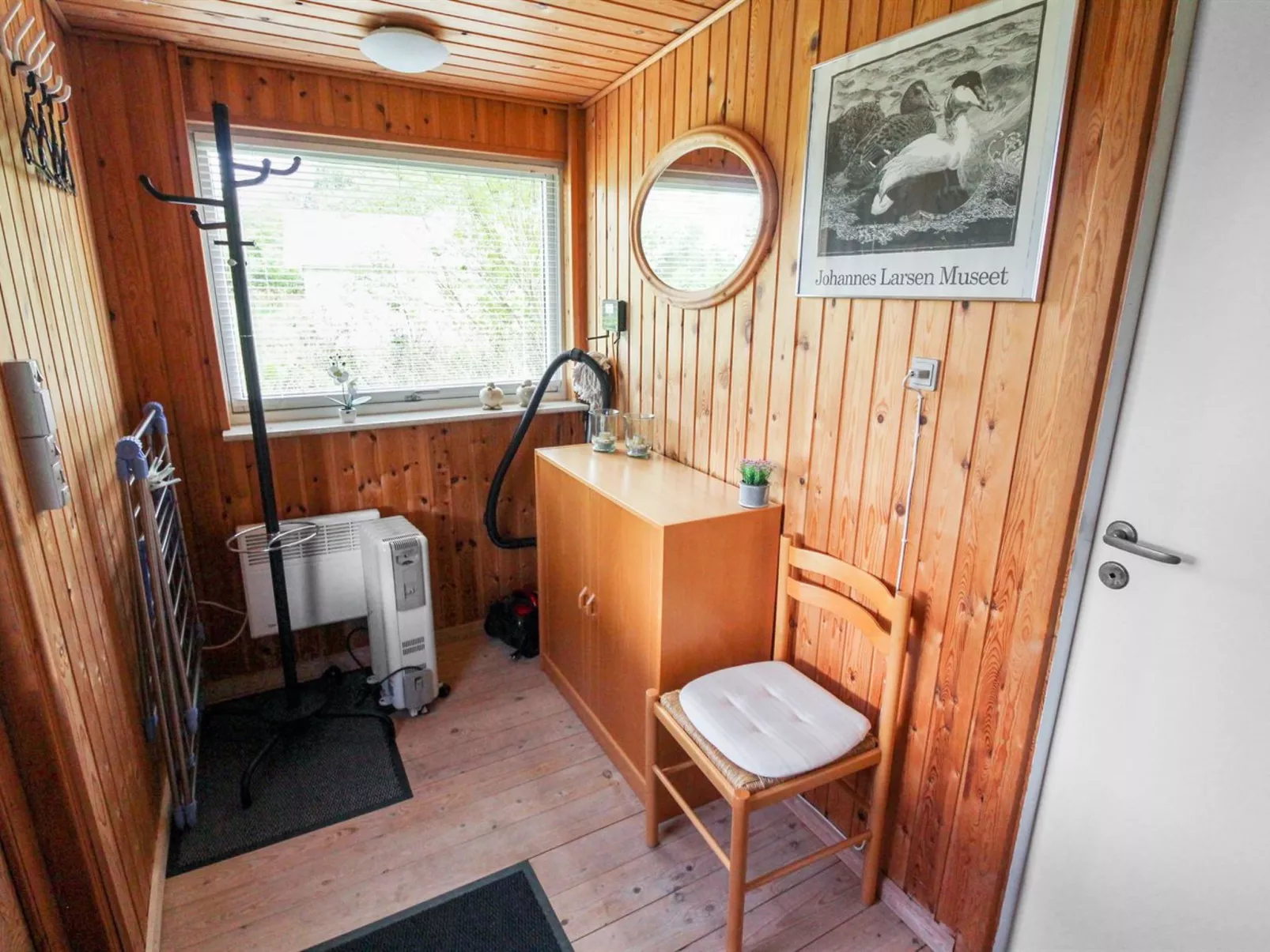 "Hennrik" - 500m from the sea-Binnen